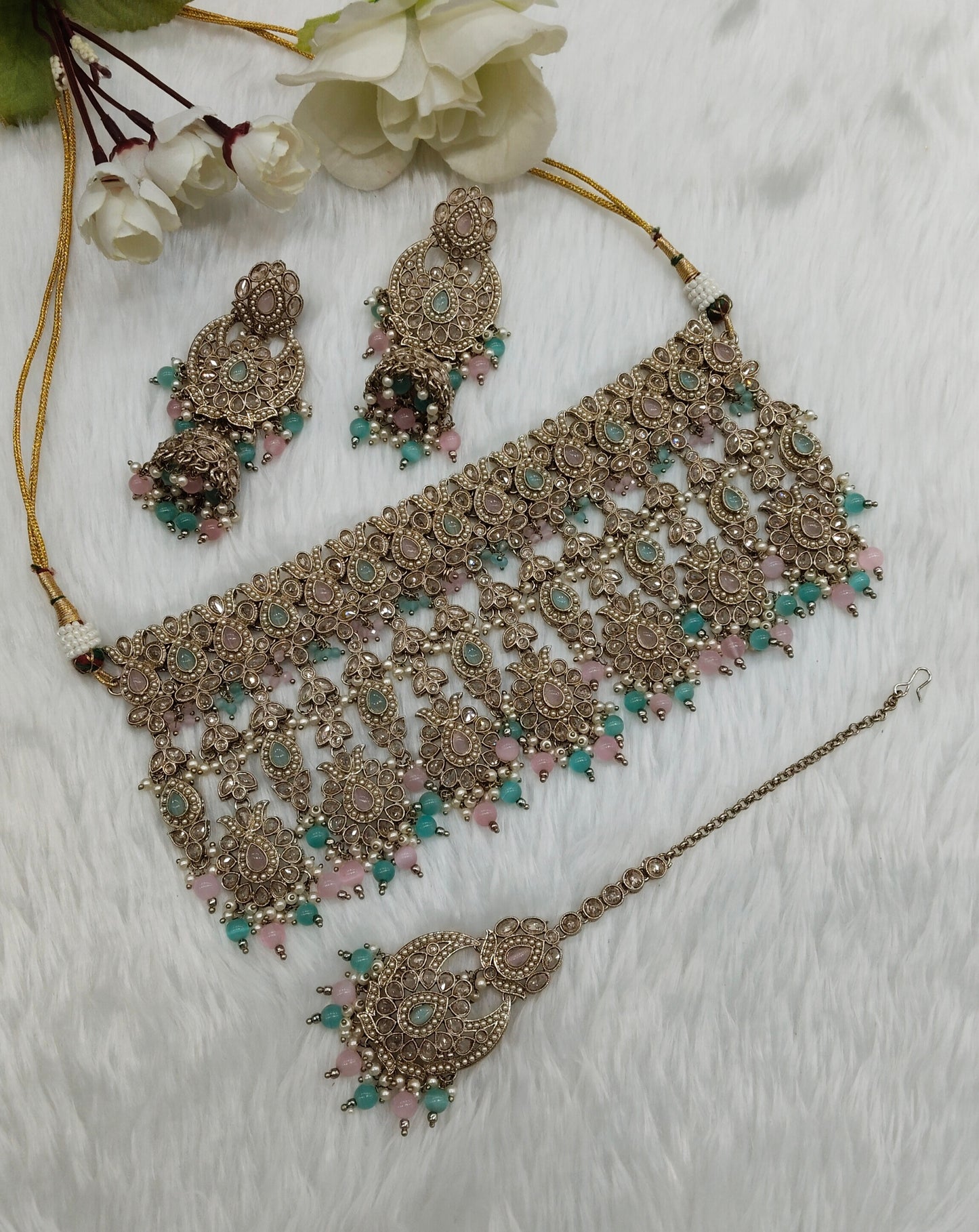 Mint Pink Antique Gold Choker Jewellery Morha Set
