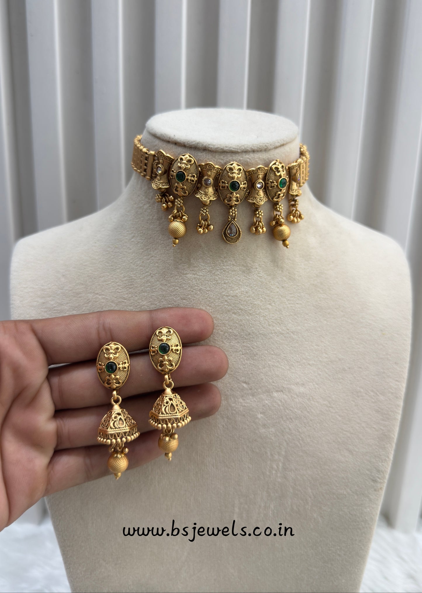 Green Gold Polki Choker Jhumki Jewellery Bobo Set