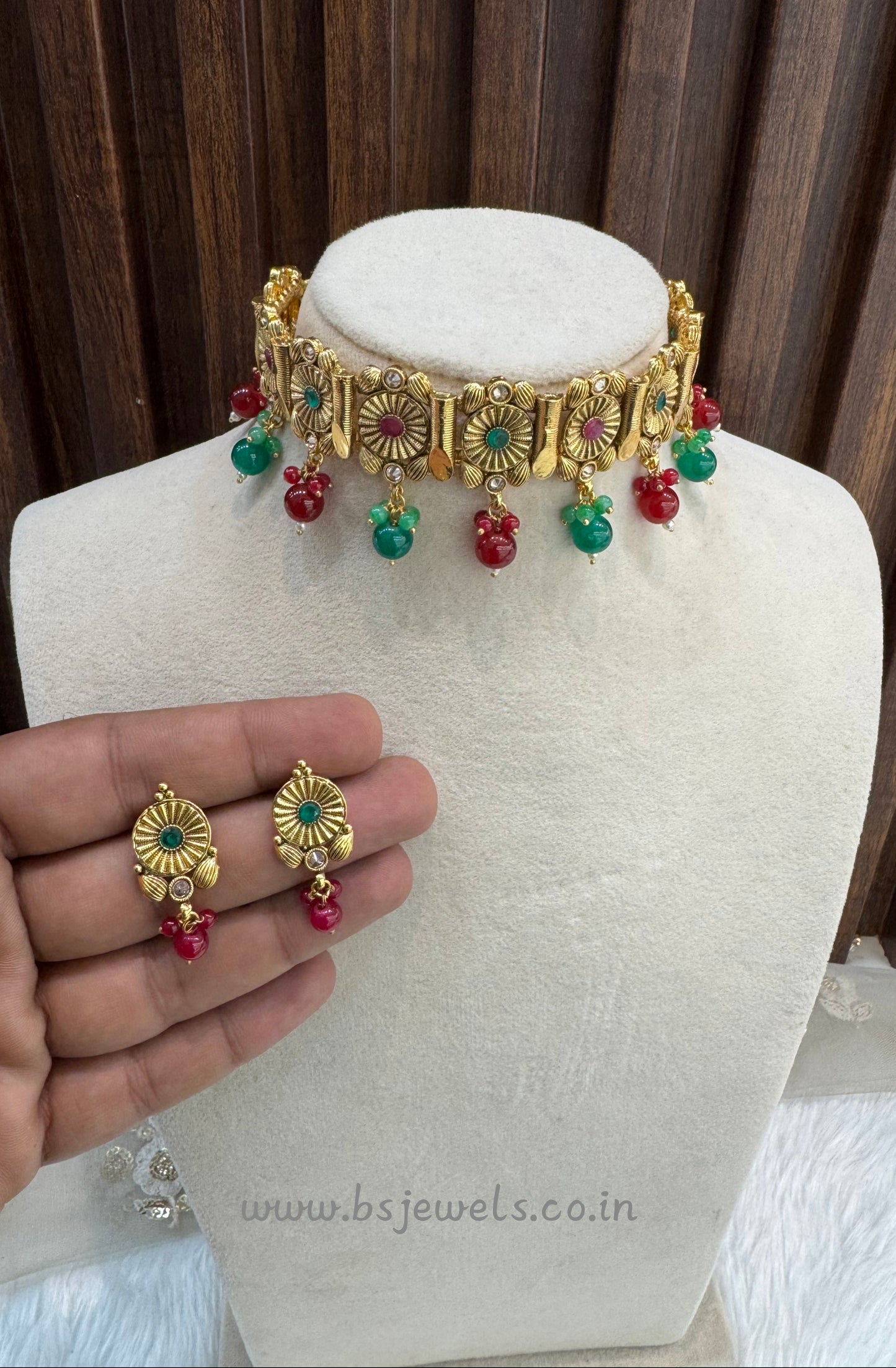 Ruby Green Gold Polki Choker Jewellery Bobo Set