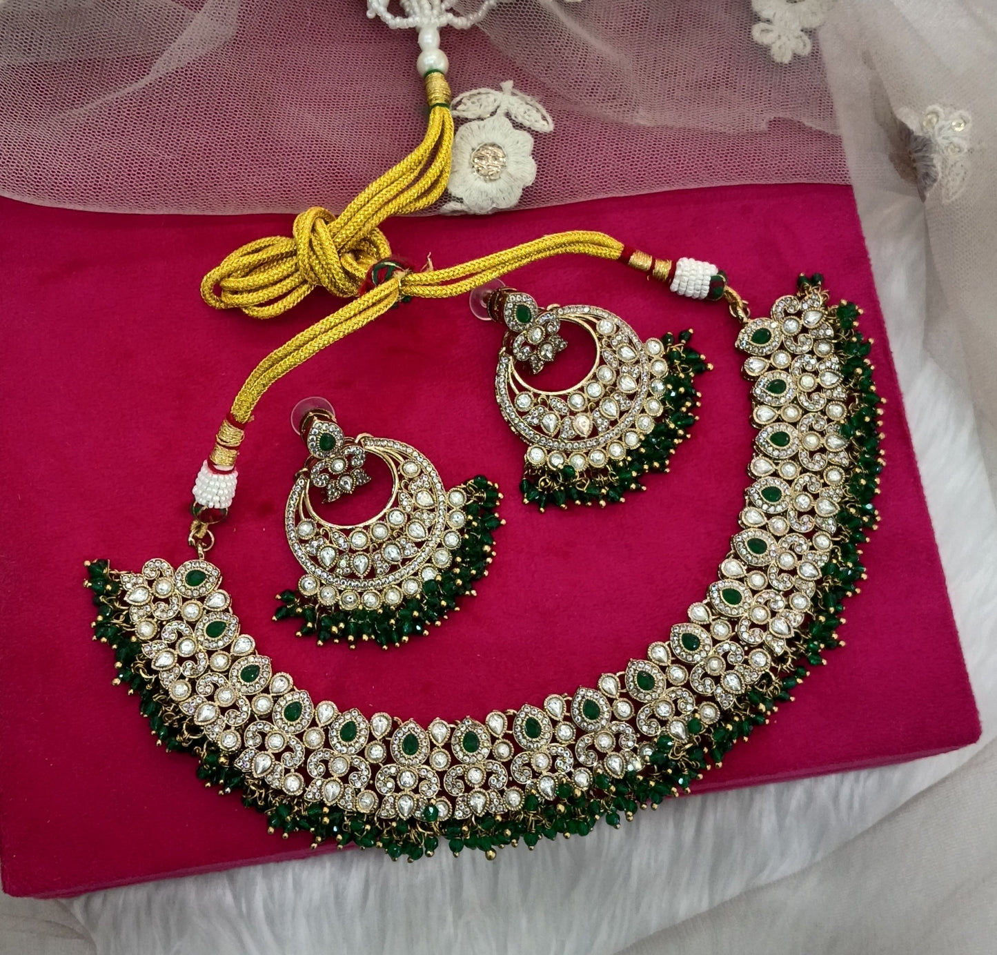 Green Antique Gold Kundan Necklace Jewellery Jot Set
