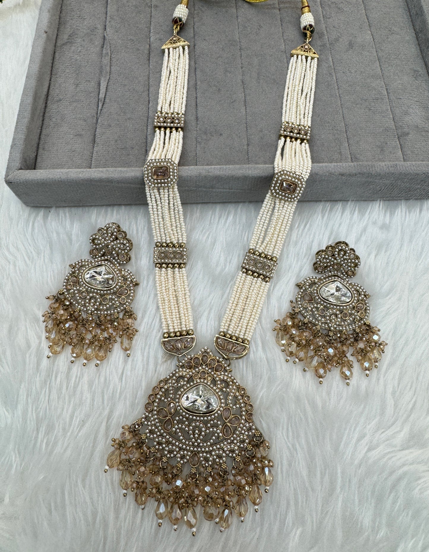 Rani Haar Antique Gold Champagne Stone Jewelry Set