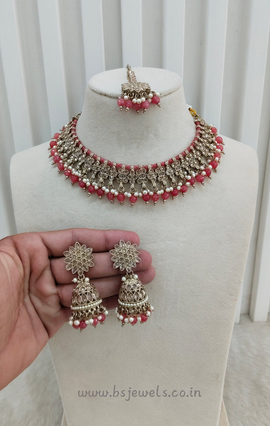 Gaajri Antique Gold Necklace Jewellery Gurjot Set