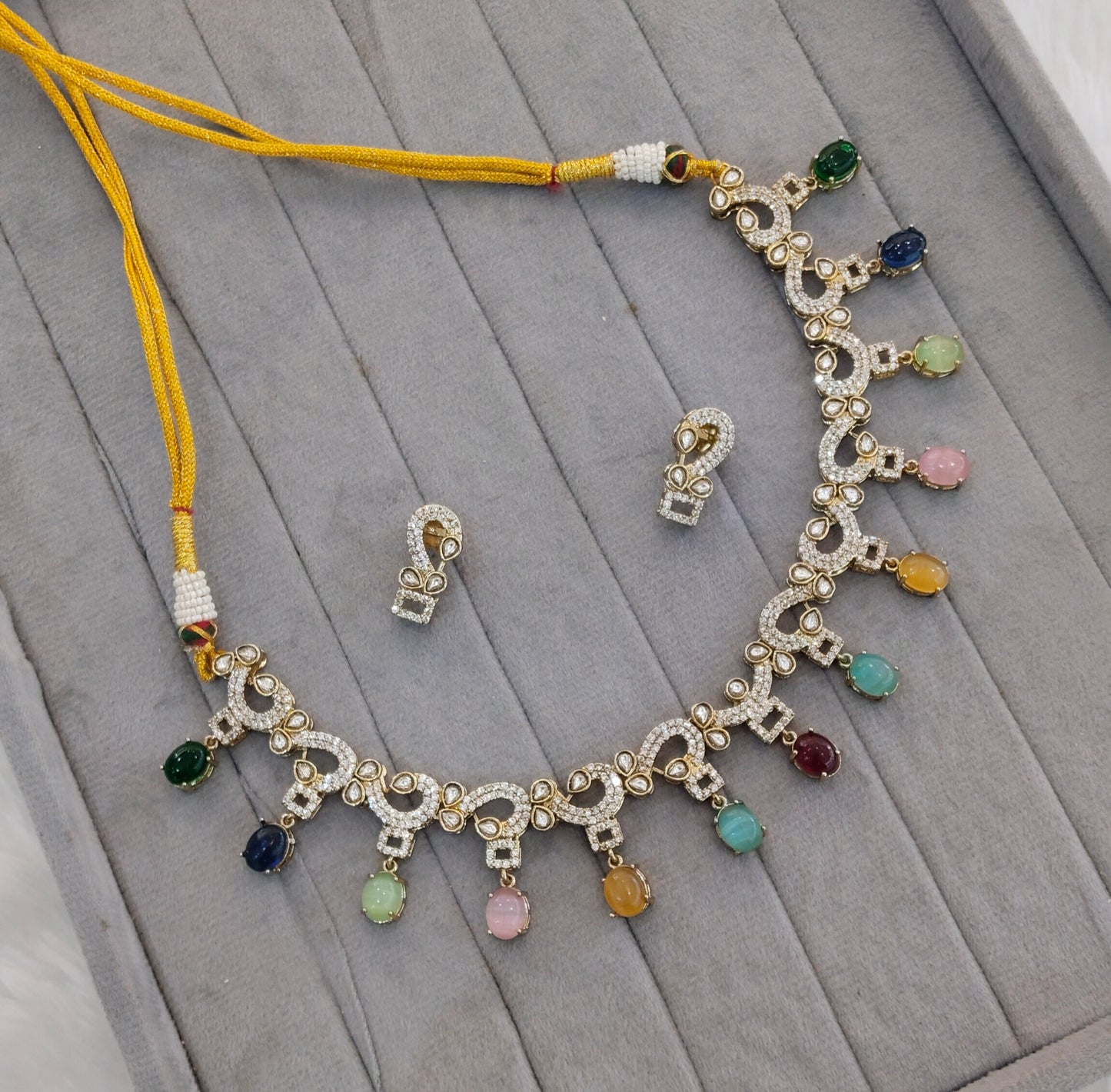 Multi Color Gold Moissanite Kundan Necklace Jewellery Jhondear Set