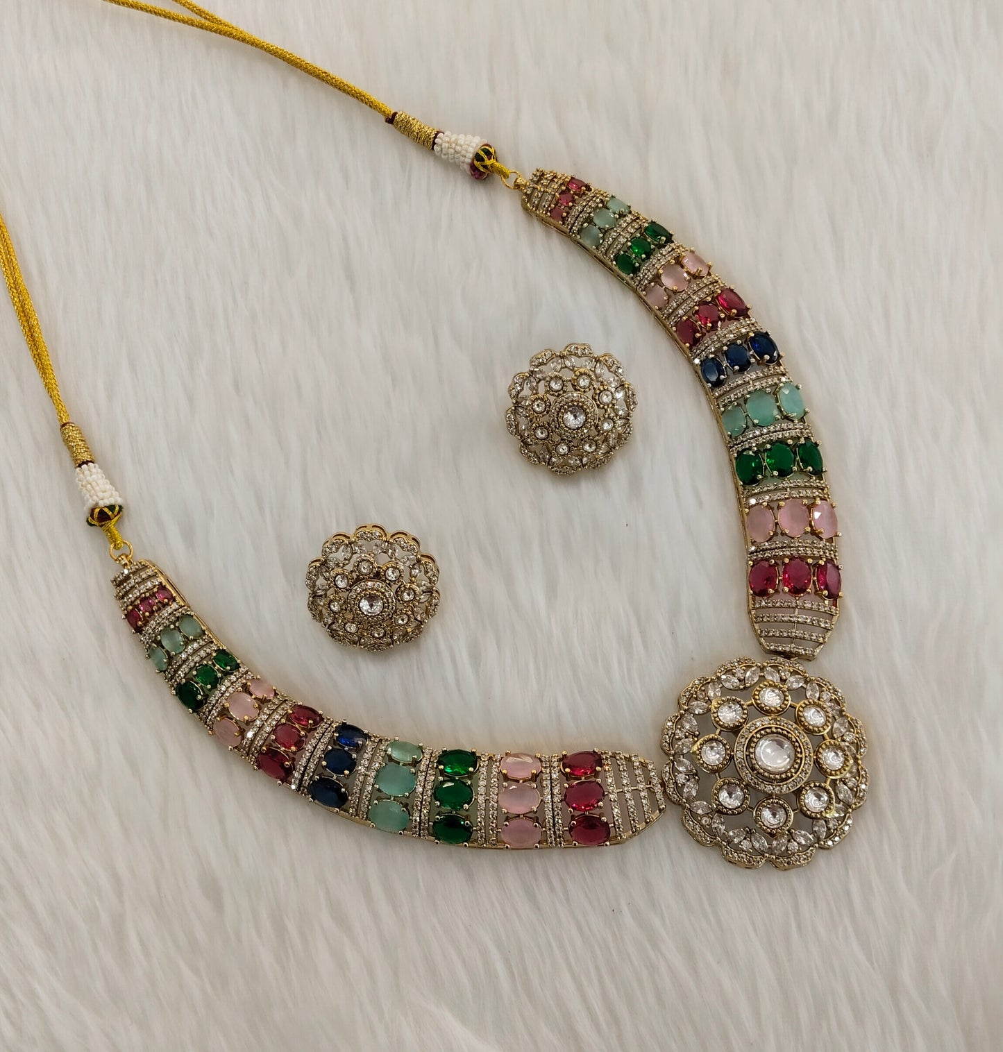 Multi Color Gold Moissanite Kundan Necklace Jewellery Jhondear Set