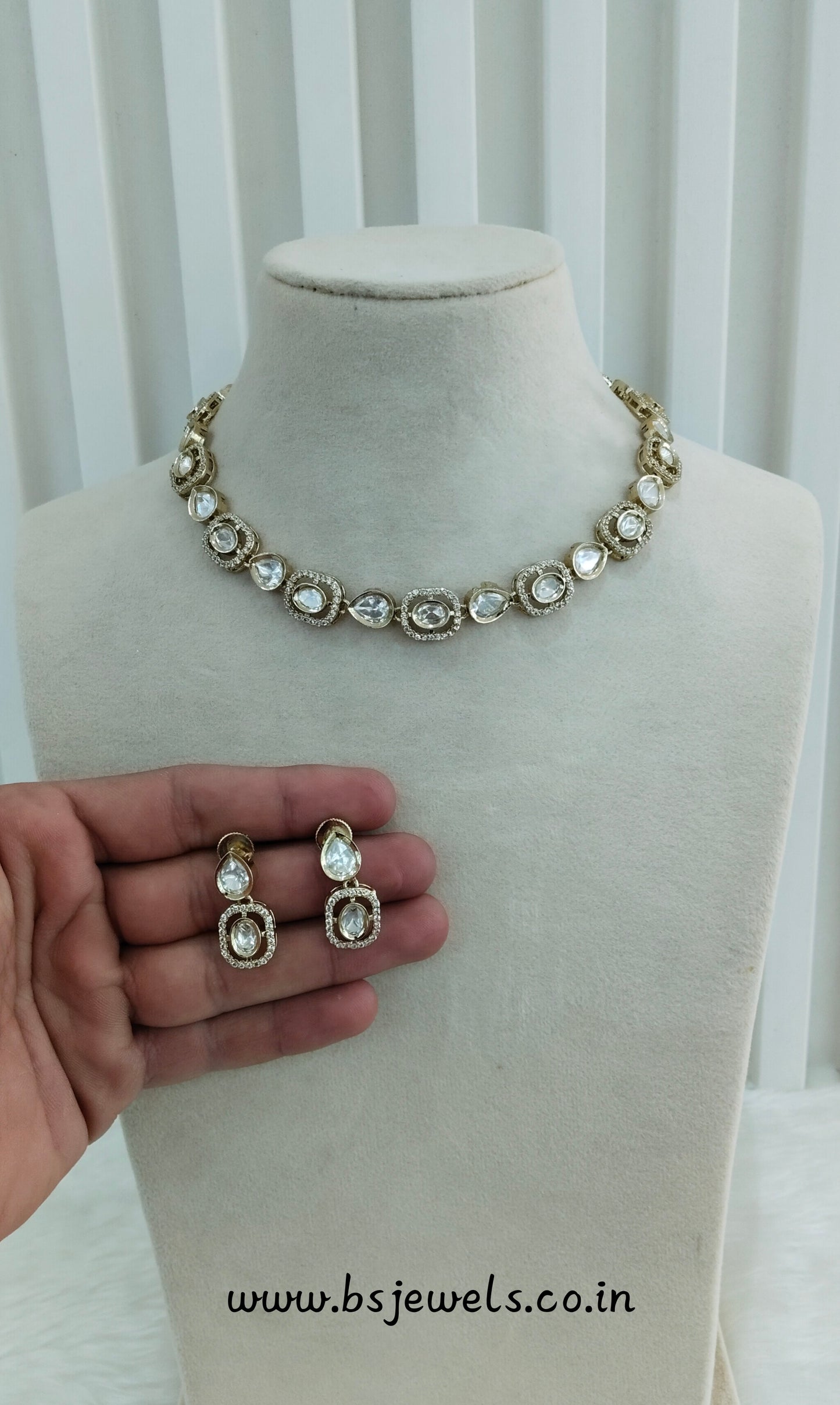 Gold Moissanite Kundan Necklace Jewellery Jhondear Set