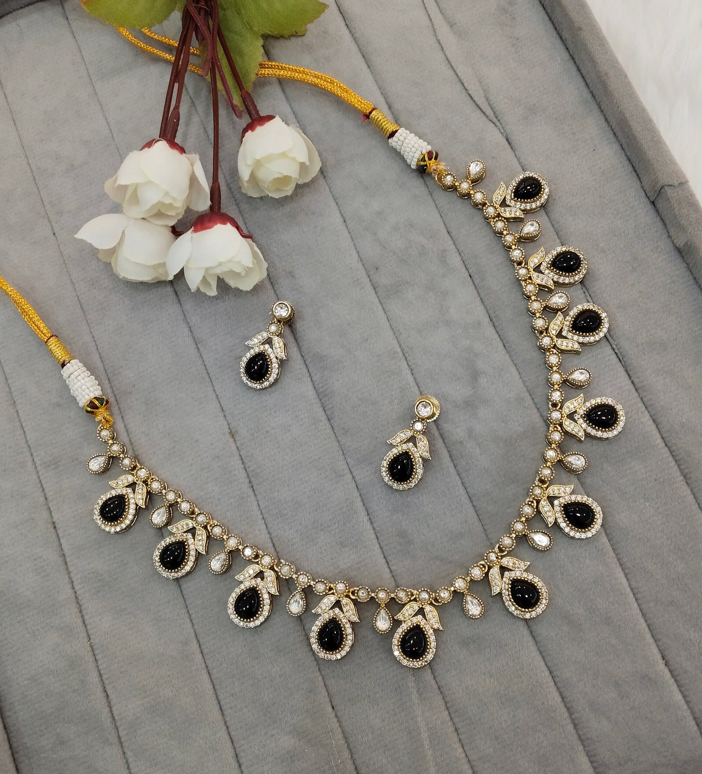 Black Gold Moissanite Kundan Necklace Jewellery Barkat Set