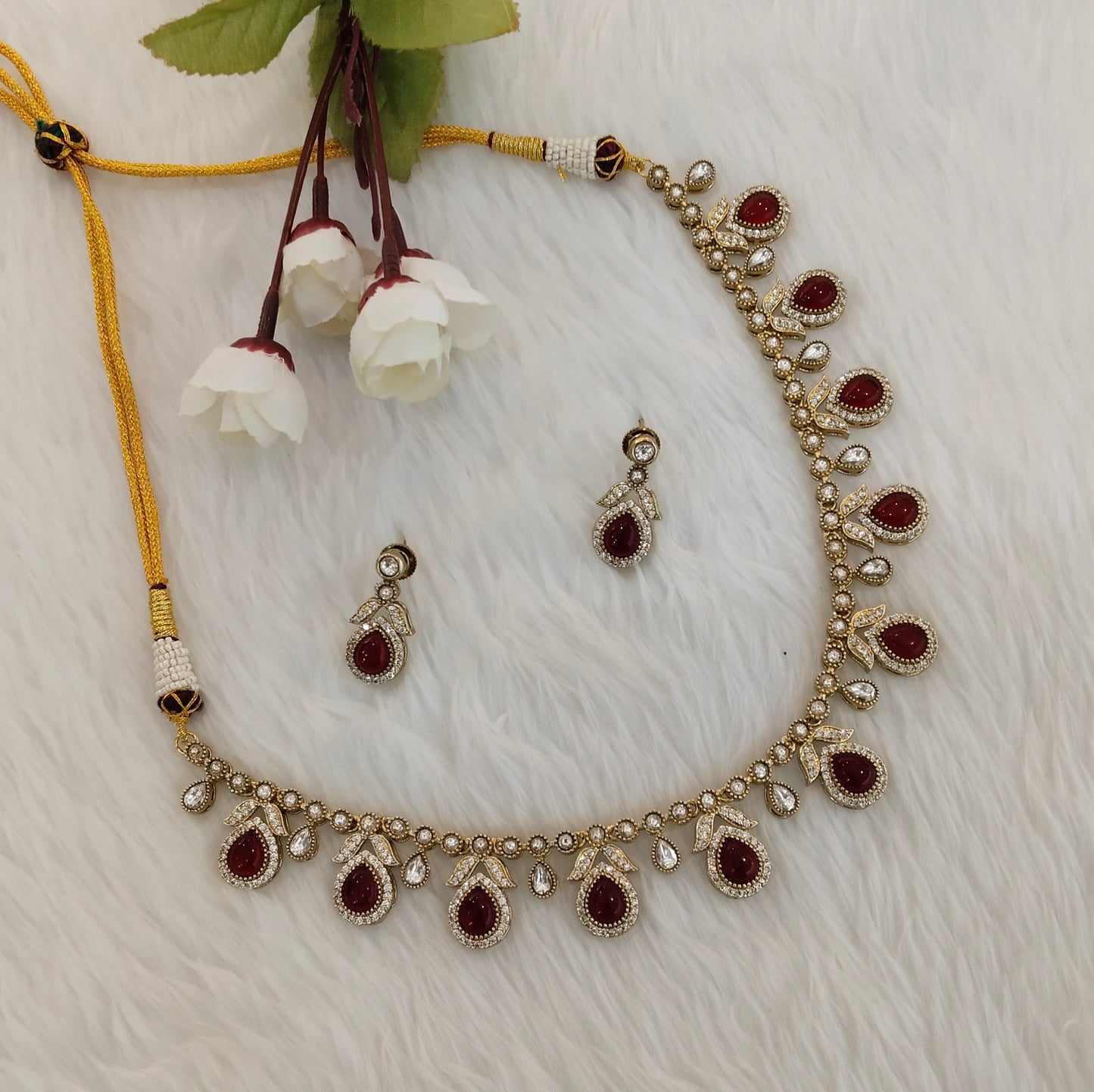 Maroon Gold Moissanite Kundan Necklace Jewellery Barkat Set