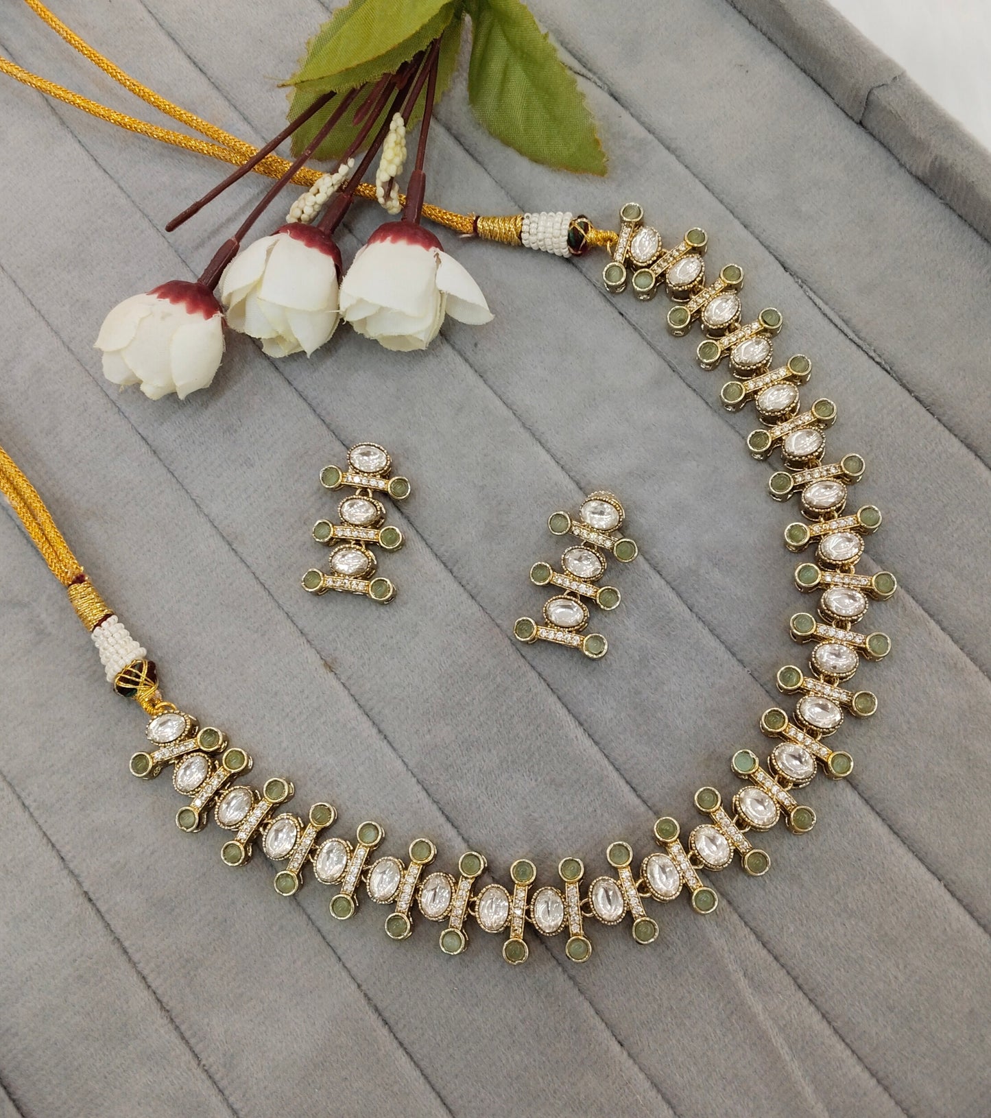 Pista Gold Moissanite Kundan Necklace Jewellery Massy Set