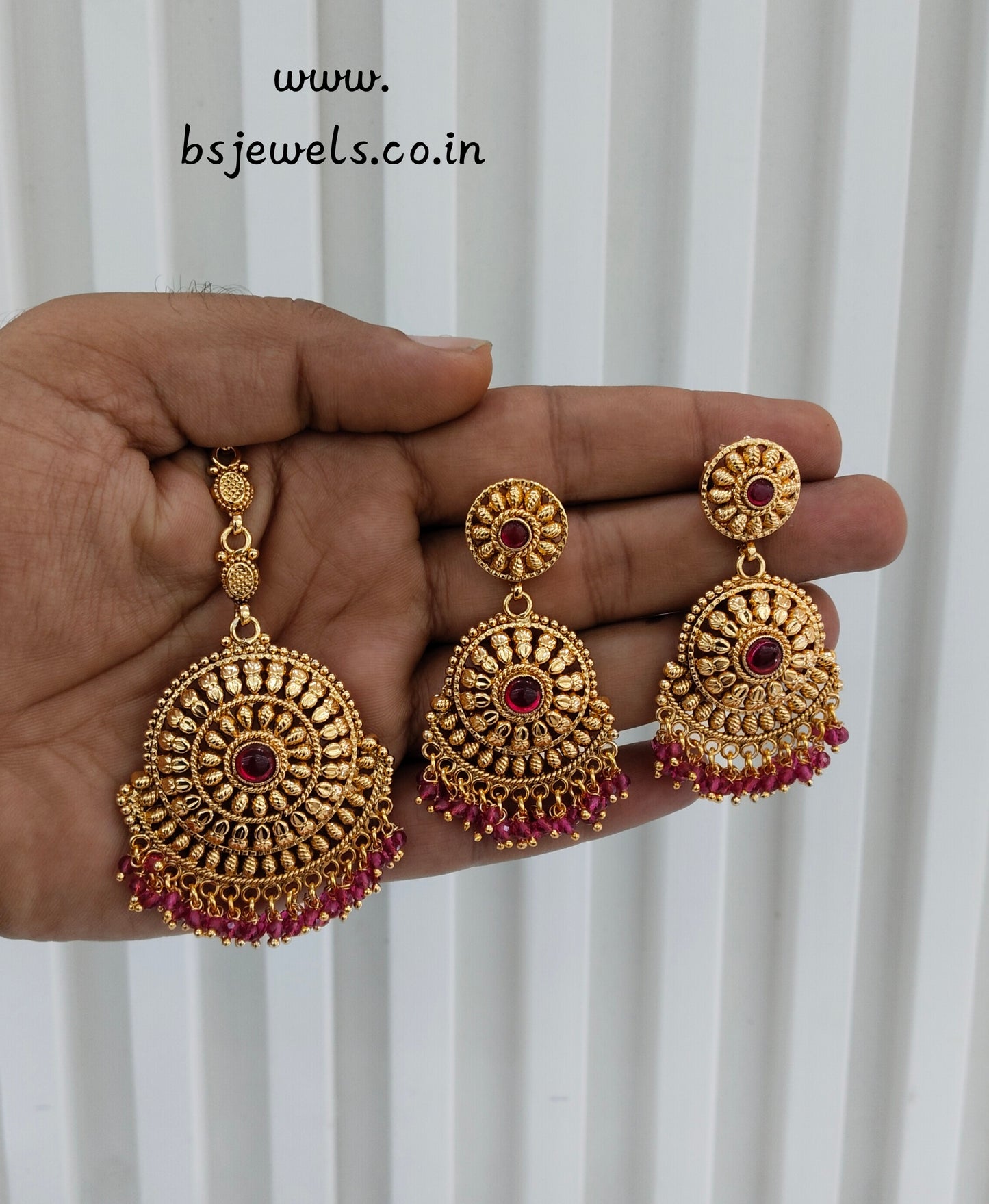 Majenta Gold Polki Punjabi Style Earrings and Tikka