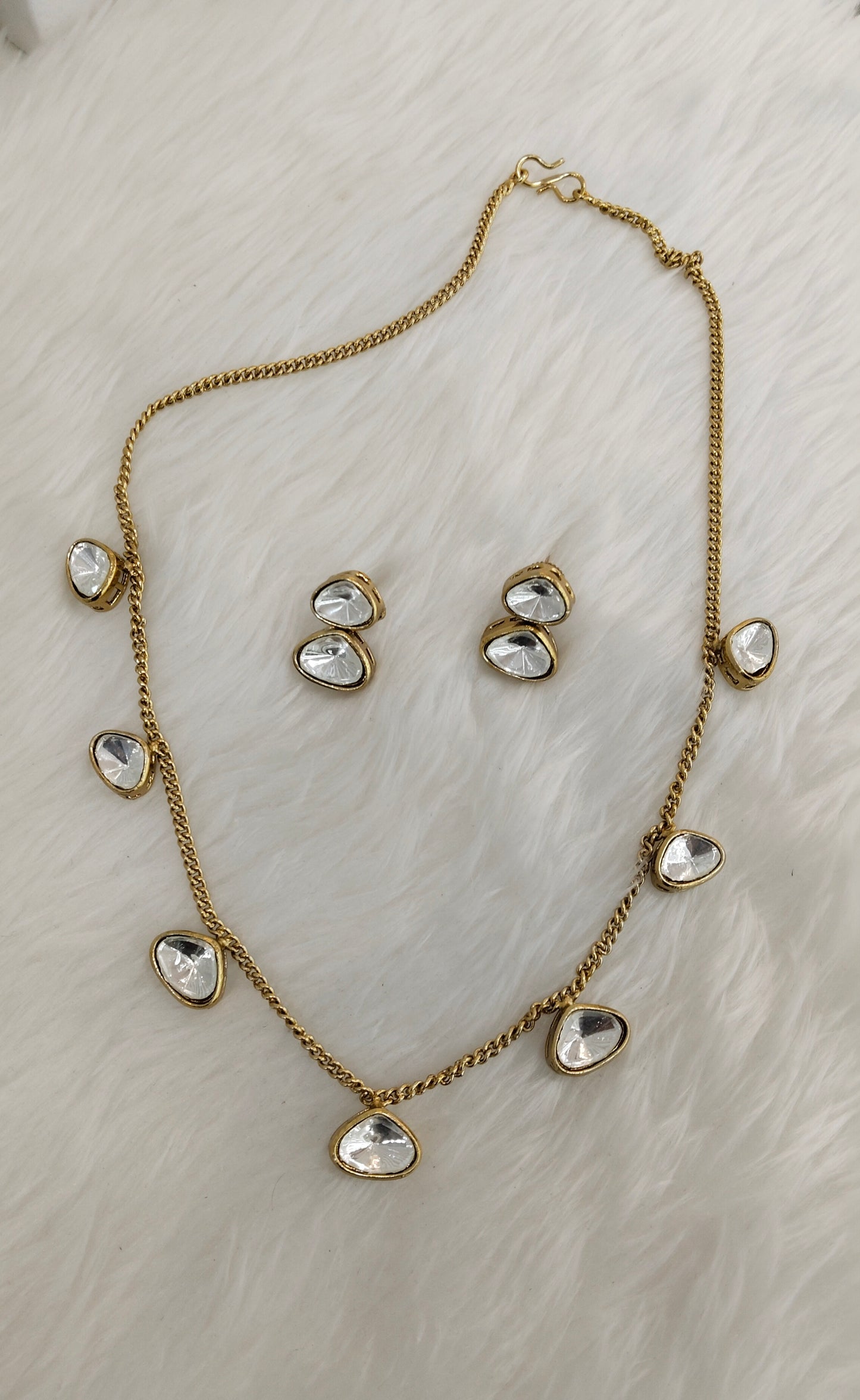 Gold Moissanite Kundan Necklace Jewellery Solis Set
