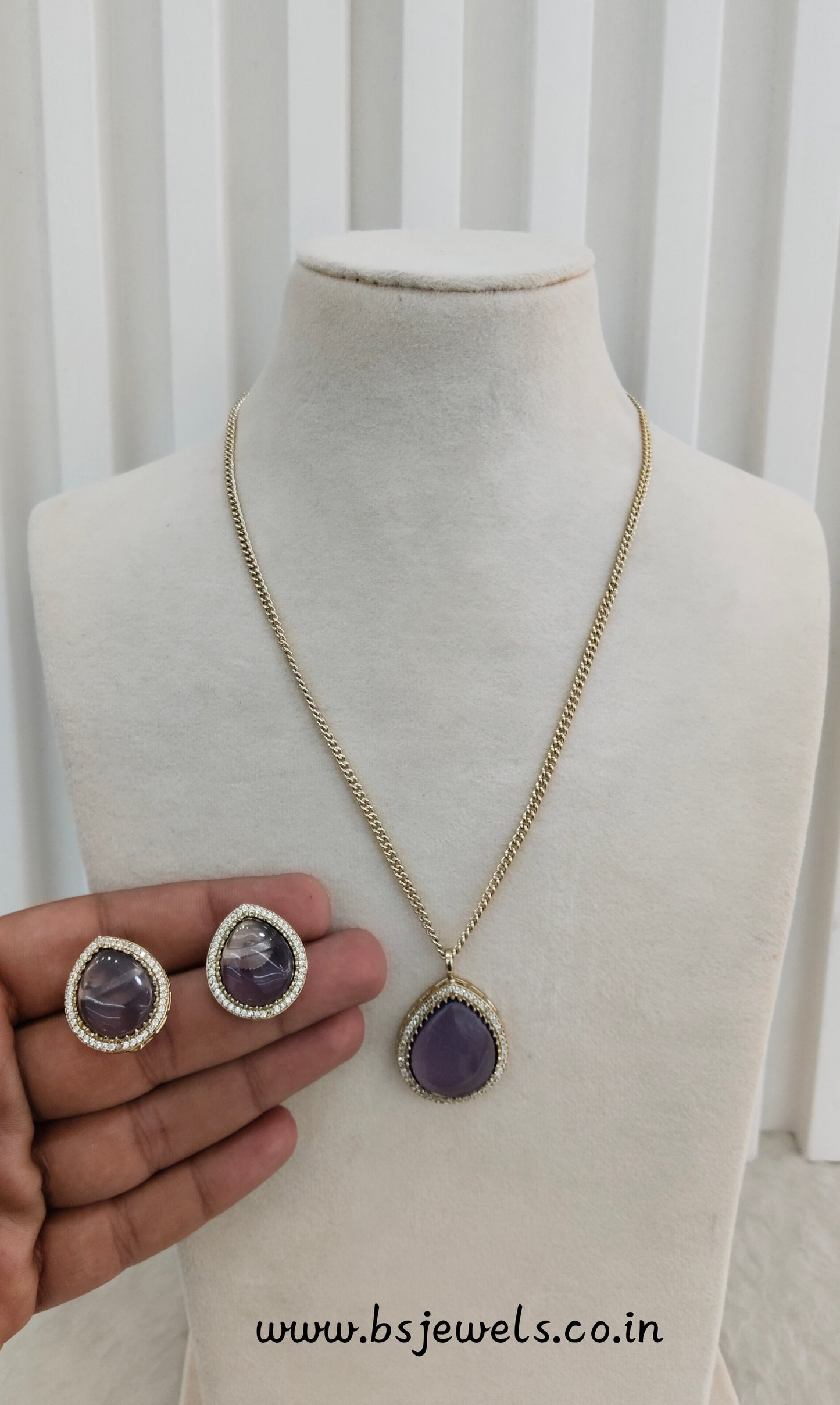 Purple Gold Moissanite Kundan Necklace Jewellery Avenger Chain Set