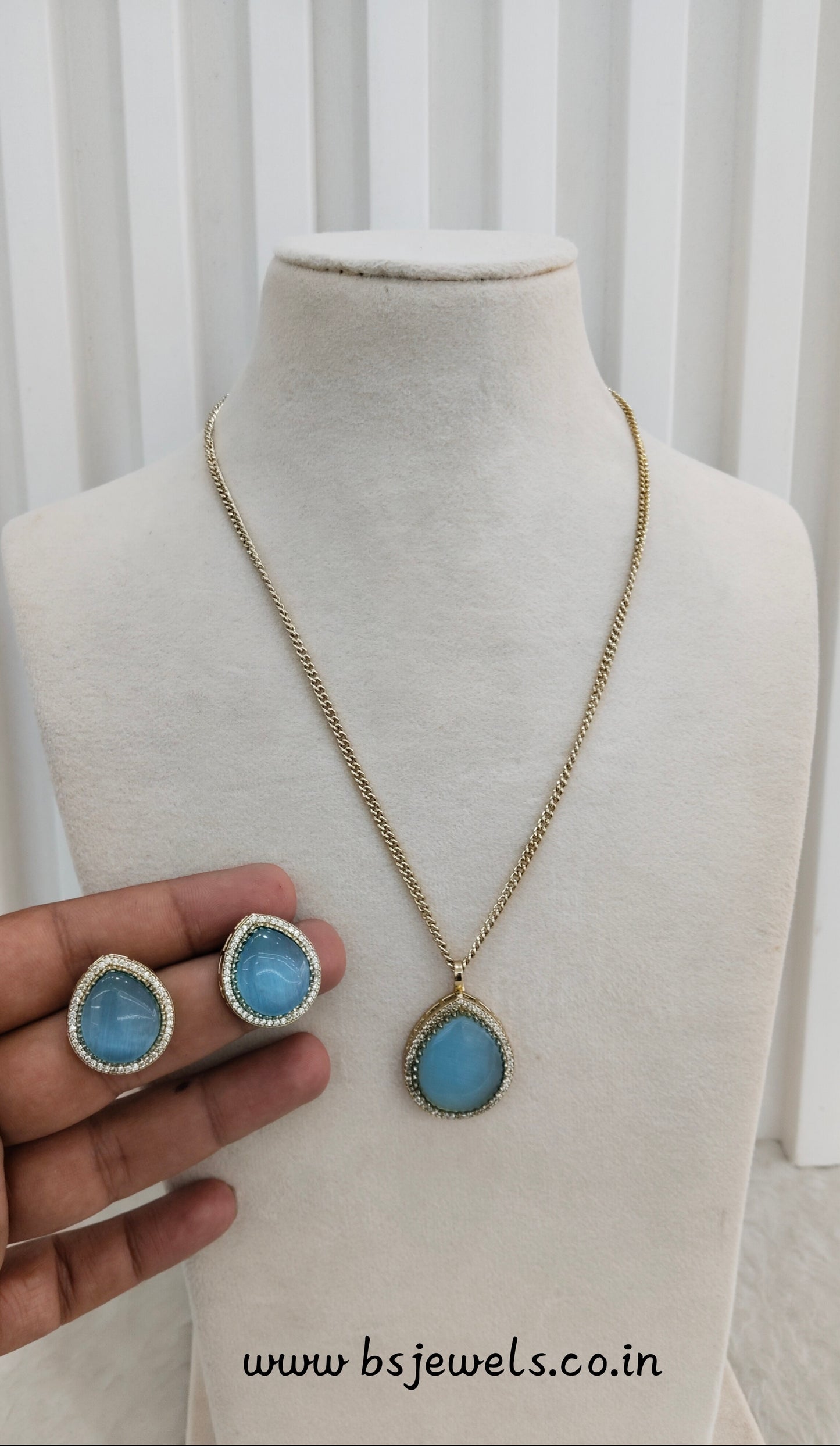 Sky Blue Gold Moissanite Kundan Necklace Jewellery Avenger Chain Set