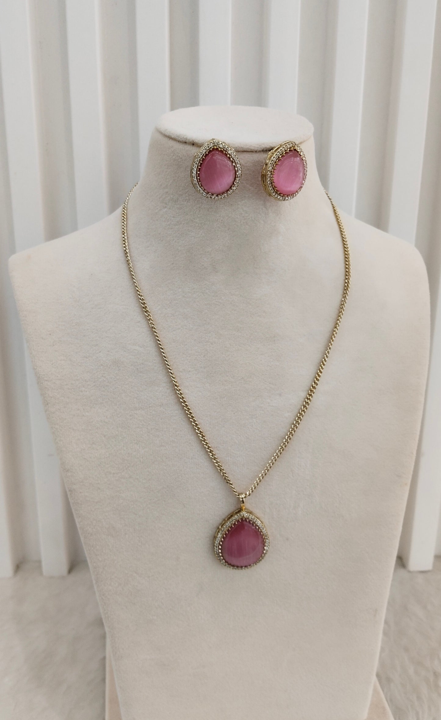 Pink Gold Moissanite Kundan Necklace Jewellery Avenger Chain Set