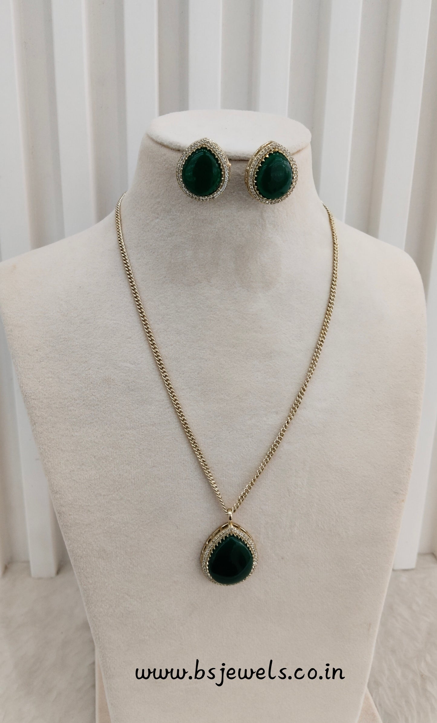 Green Gold Moissanite Kundan Necklace Jewellery Avenger Chain Set
