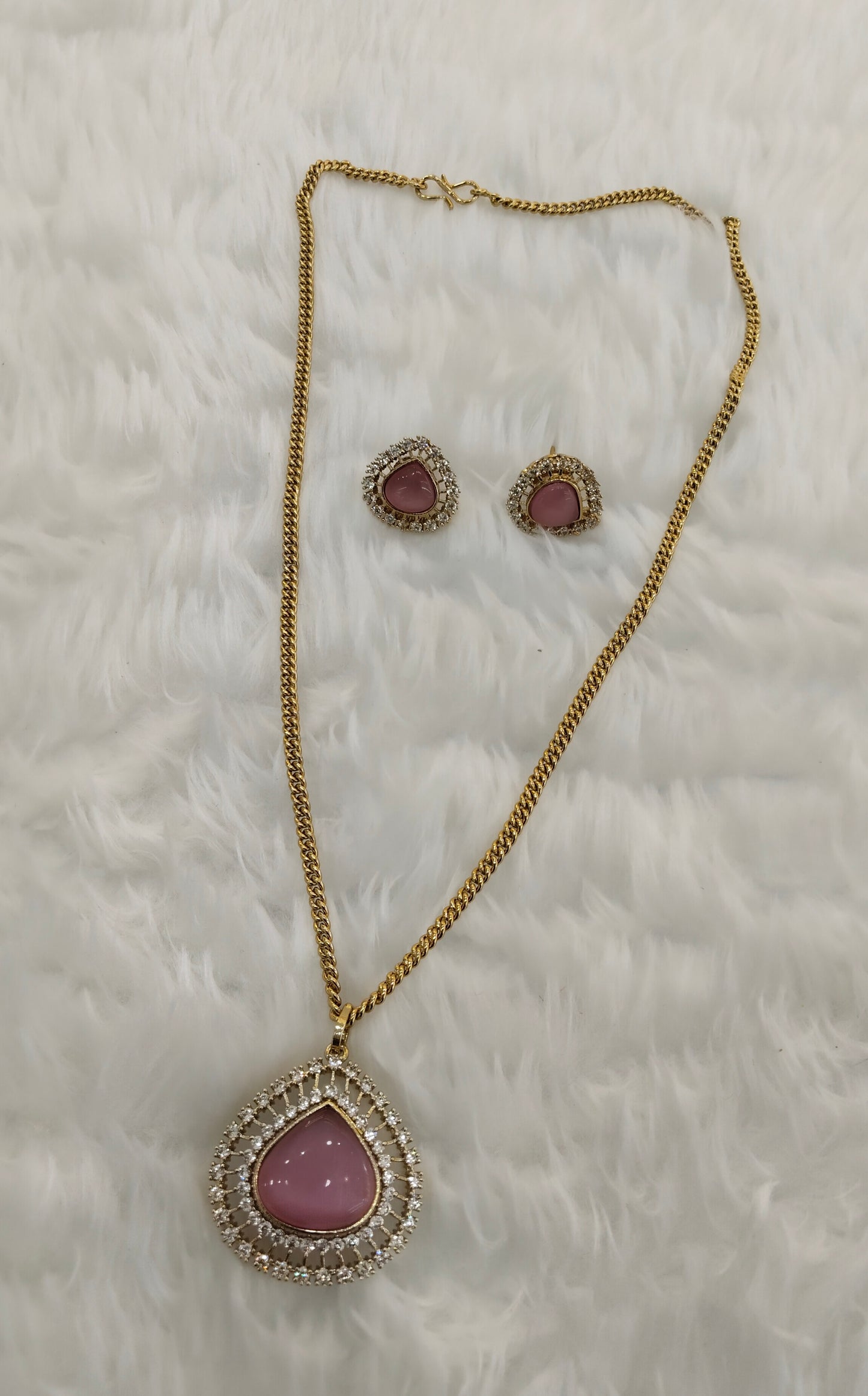 Pink Gold Moissanite Kundan Necklace Jewellery Avenger Chain Set