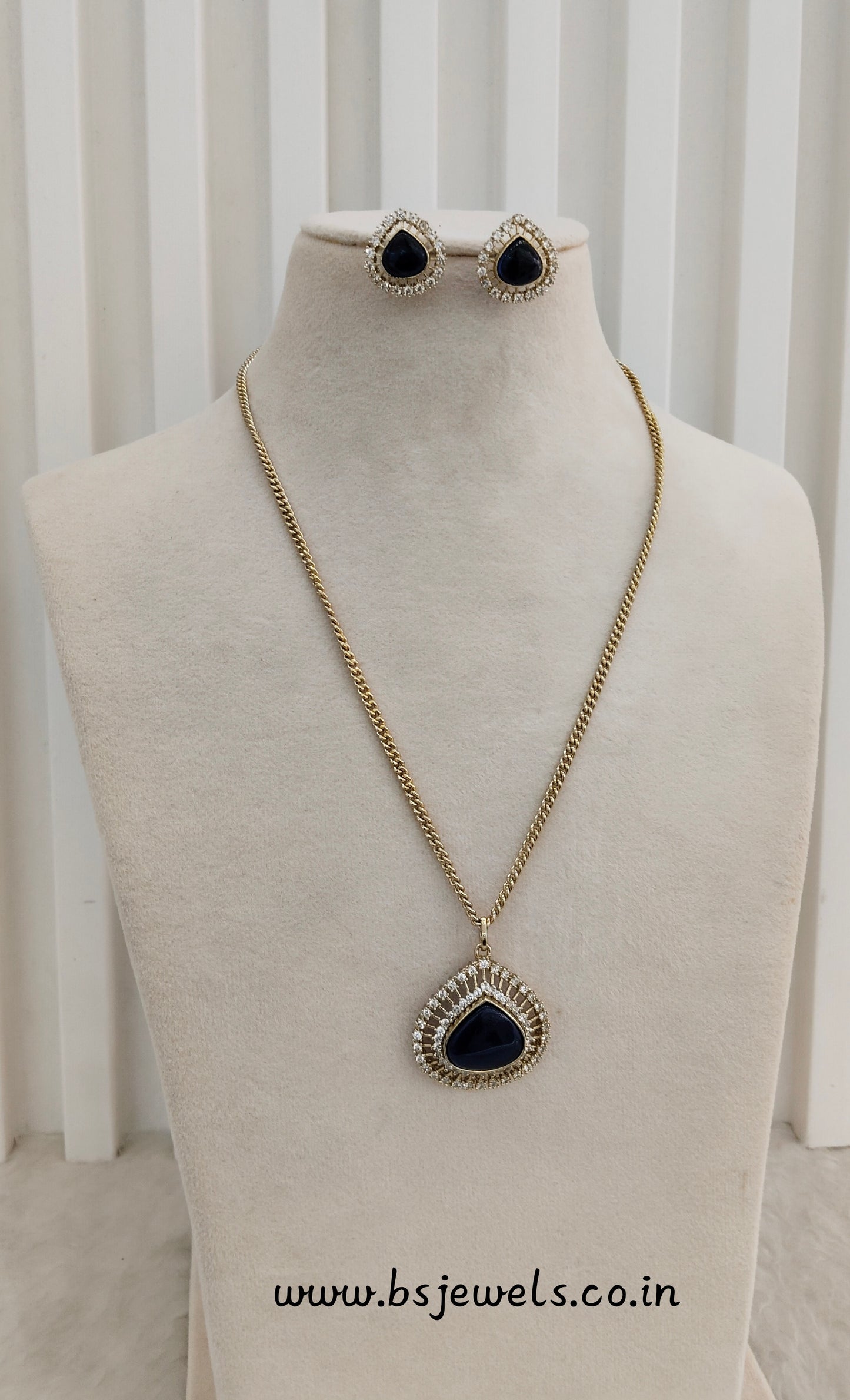 Blue Gold Moissanite Kundan Necklace Jewellery Avenger Chain Set