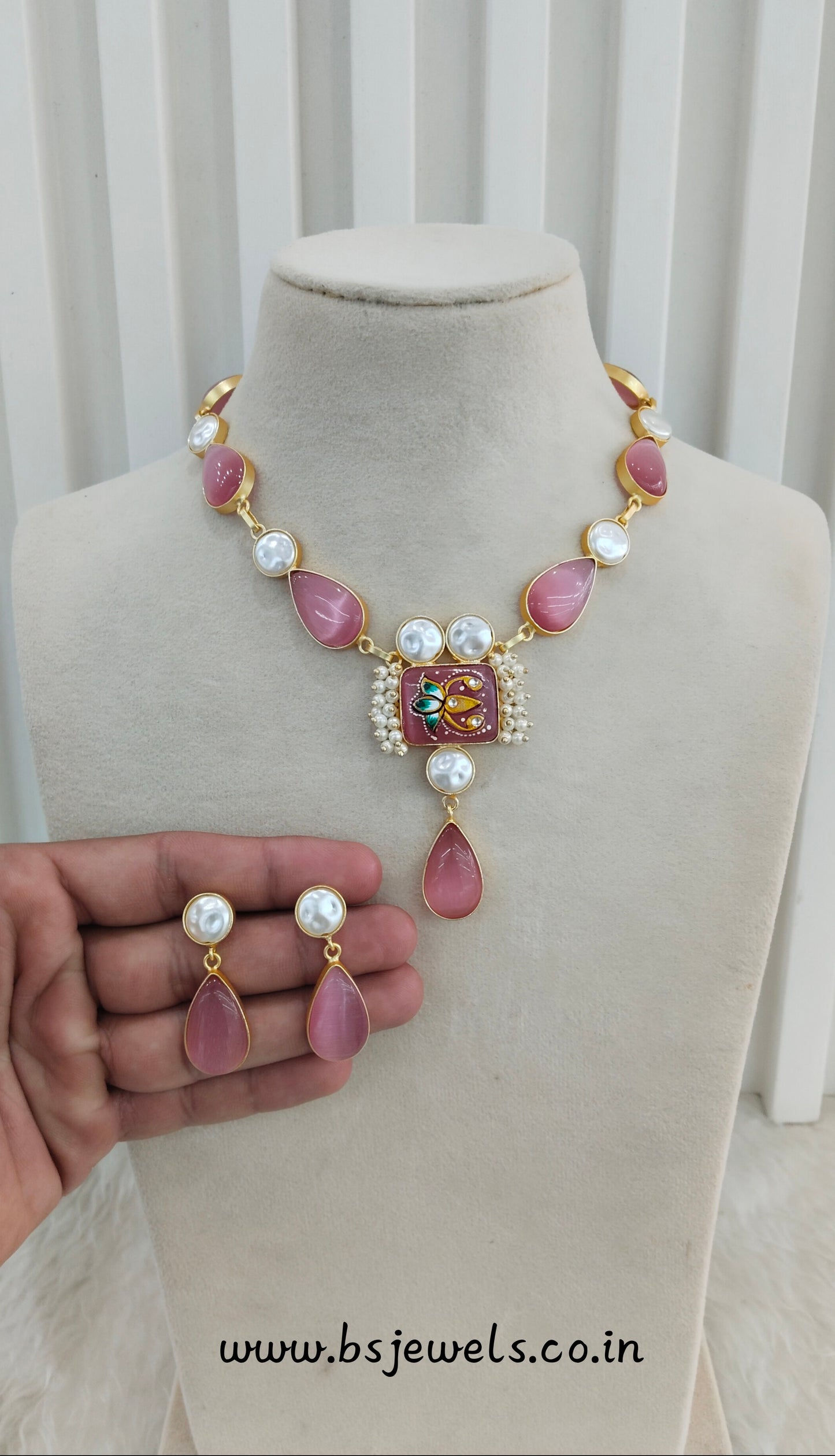 Pink Mother Of Pearl Stone Necklace Jewellery Mahindra Set
