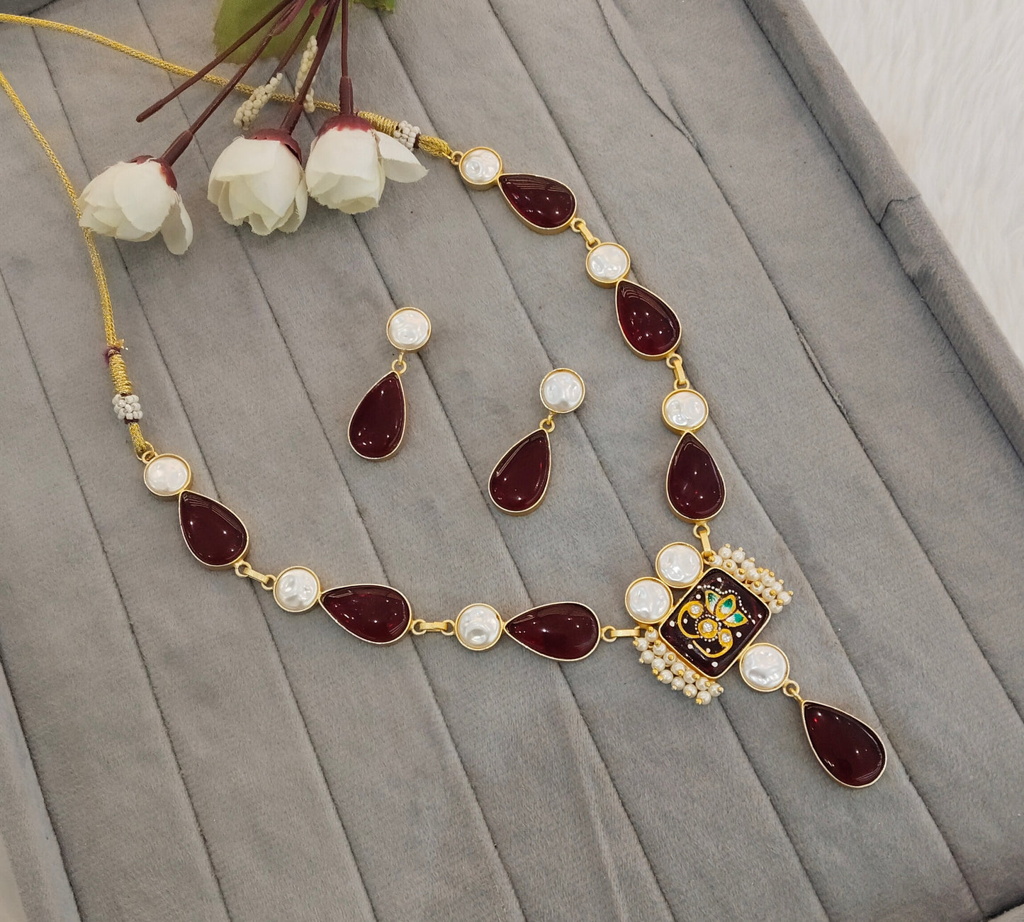 Maroon Mother Of Pearl Stone Necklace Jewellery Mahindra Set