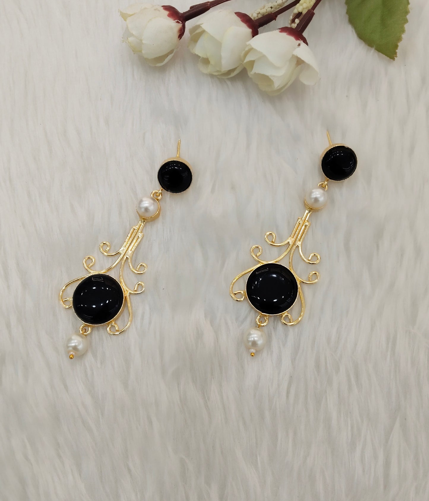 Black Mother Of Pearl Bollywood Jombi Earrings