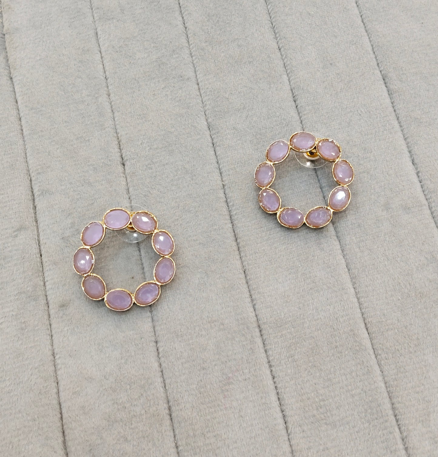 Lavender Antique Gold Stud Bollywood Shota Earrings