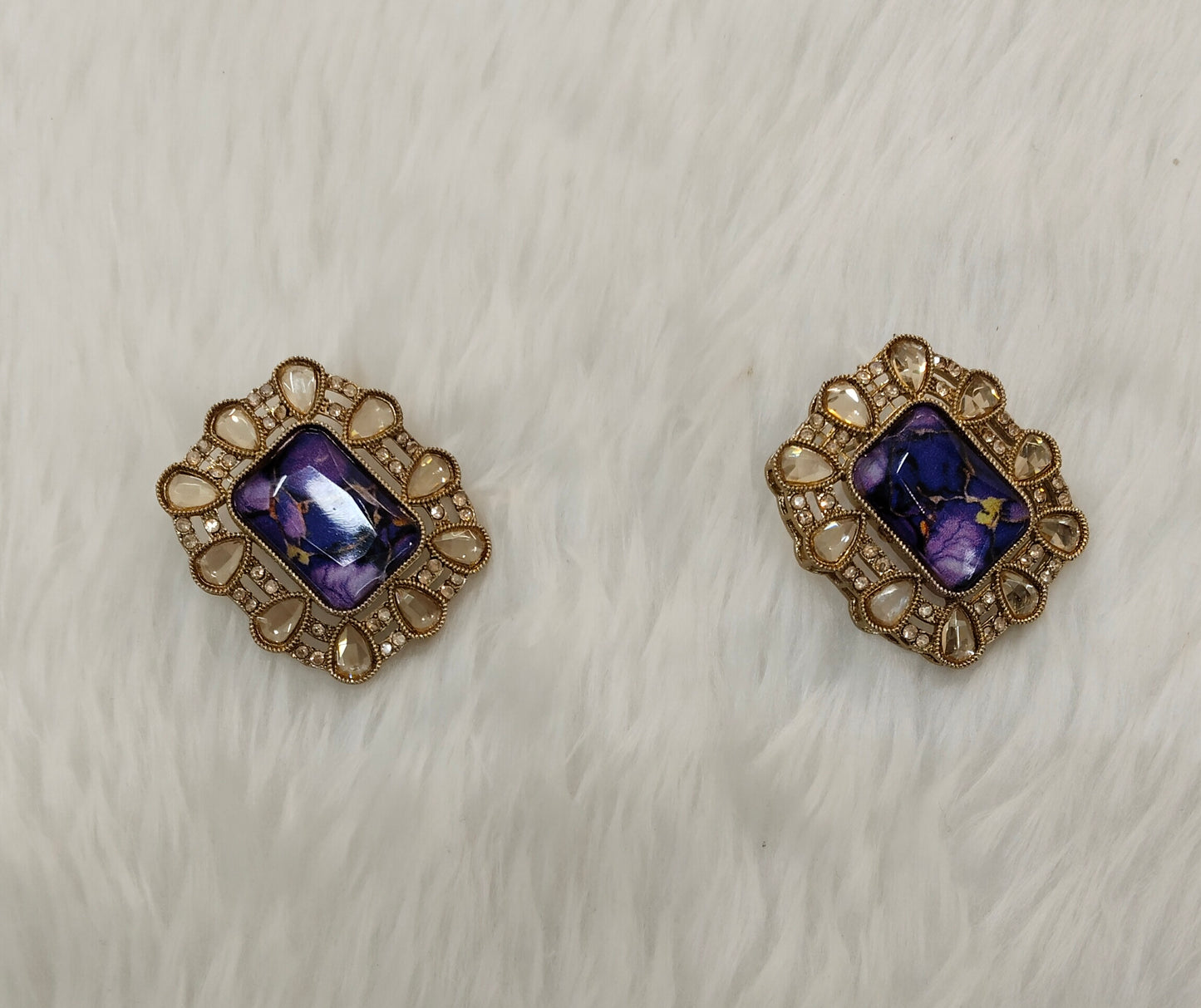 Jamni Antique Gold Bollywood Jandu Earrings
