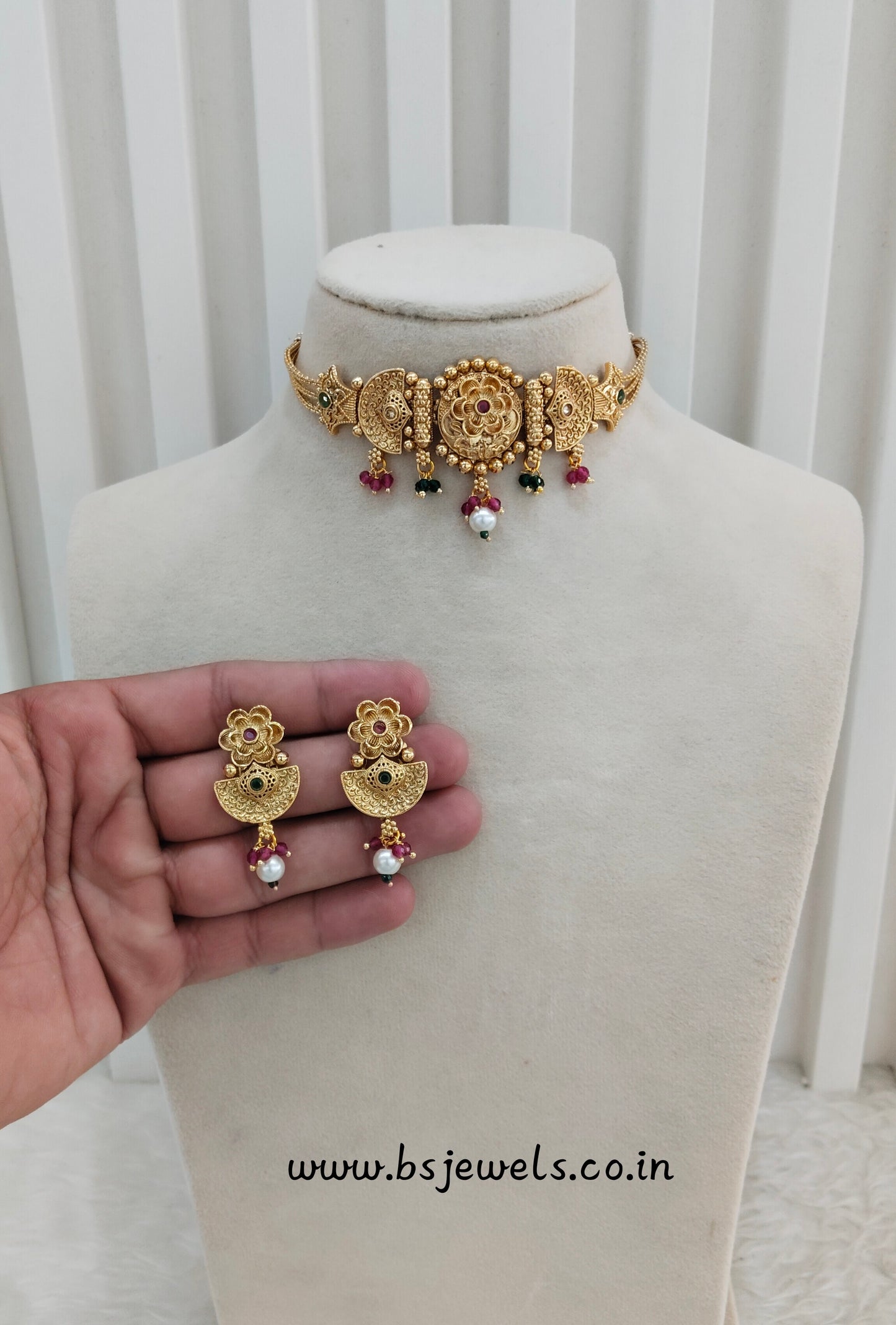 Ruby Green Gold Polki Choker Jewellery Bini Set