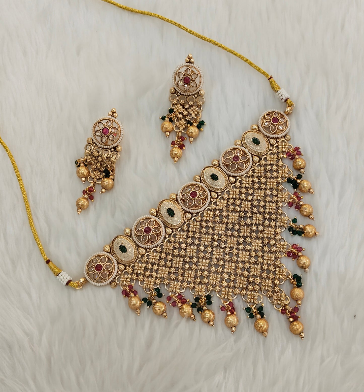 Ruby Green Gold Polki Choker Jewellery Bini Set