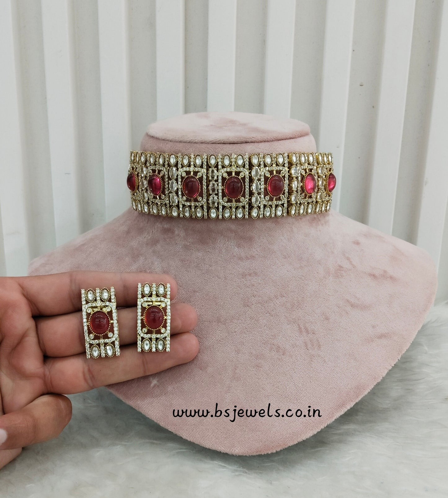 Ruby Gold Moissanite Kundan Choker Jewellery Striker Set
