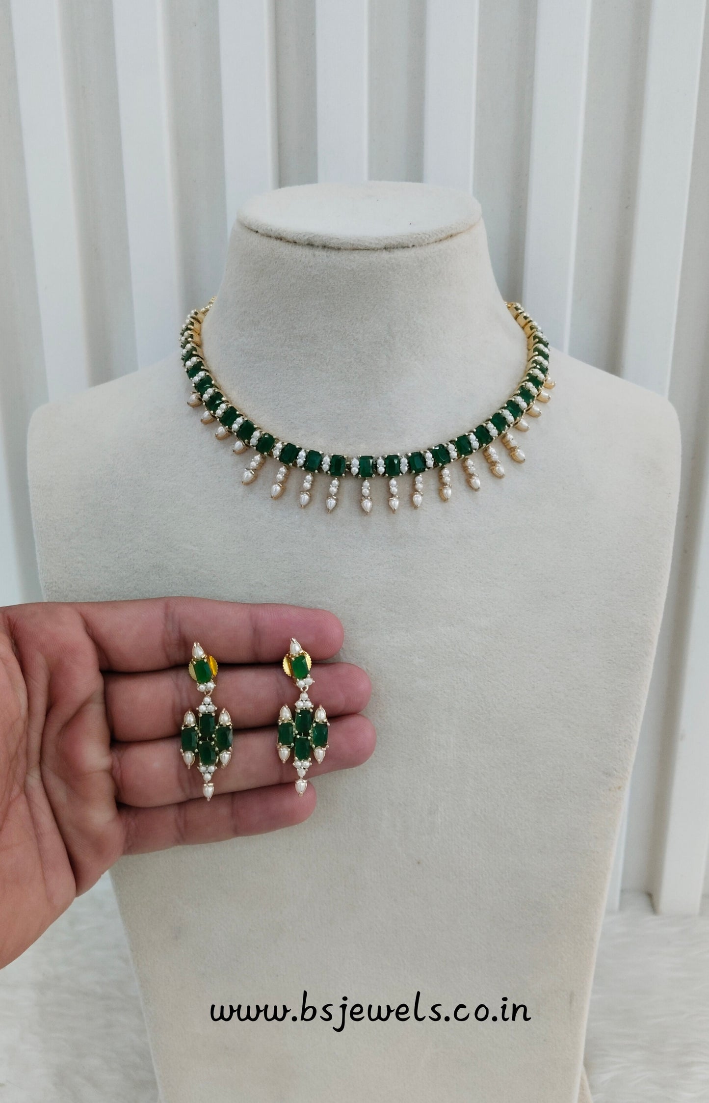 Green Pearl Necklace Jewellery Spike Set