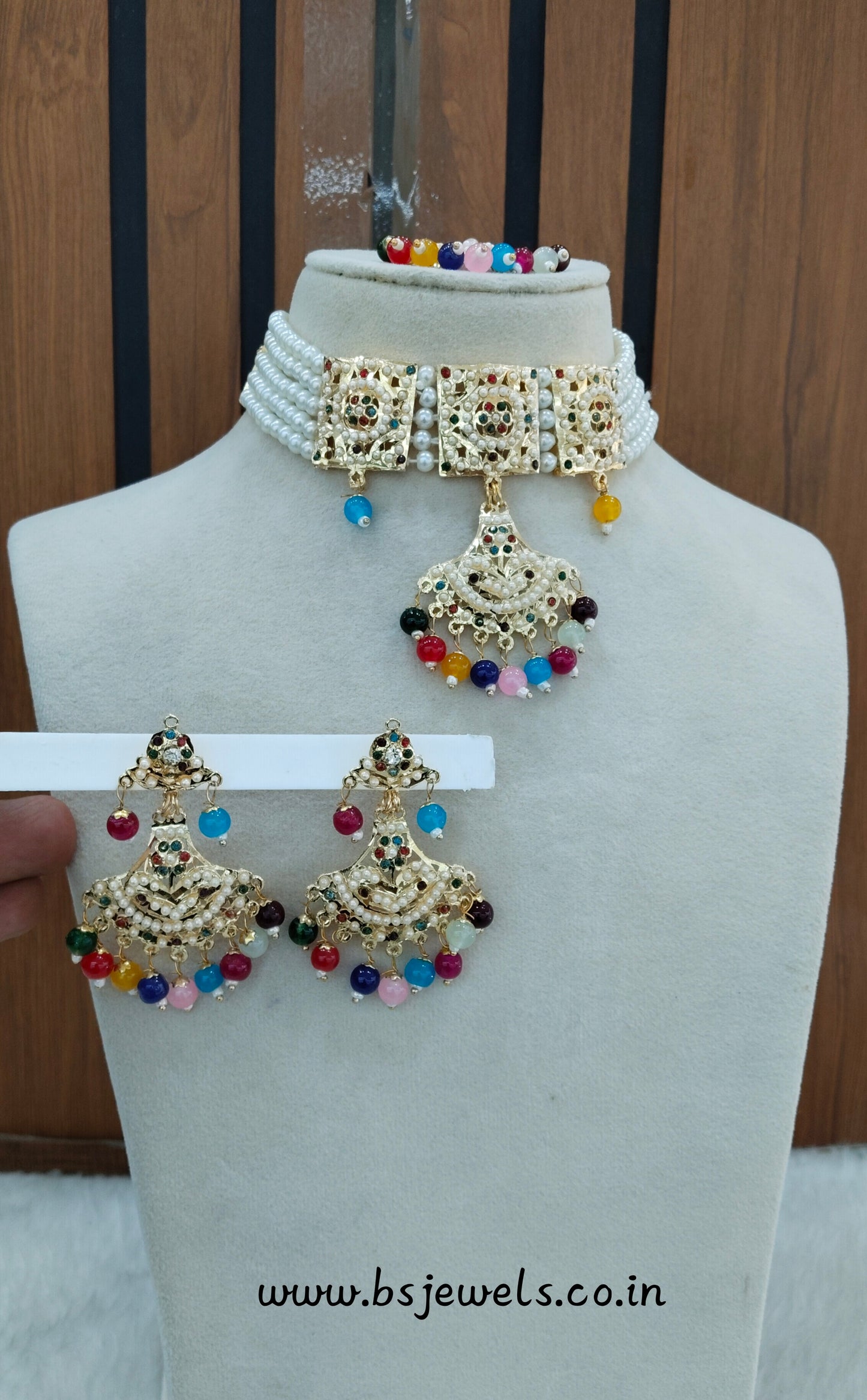 Multi Color Gold Jadau Punjabi Style Choker Jewellery Worldwide Set