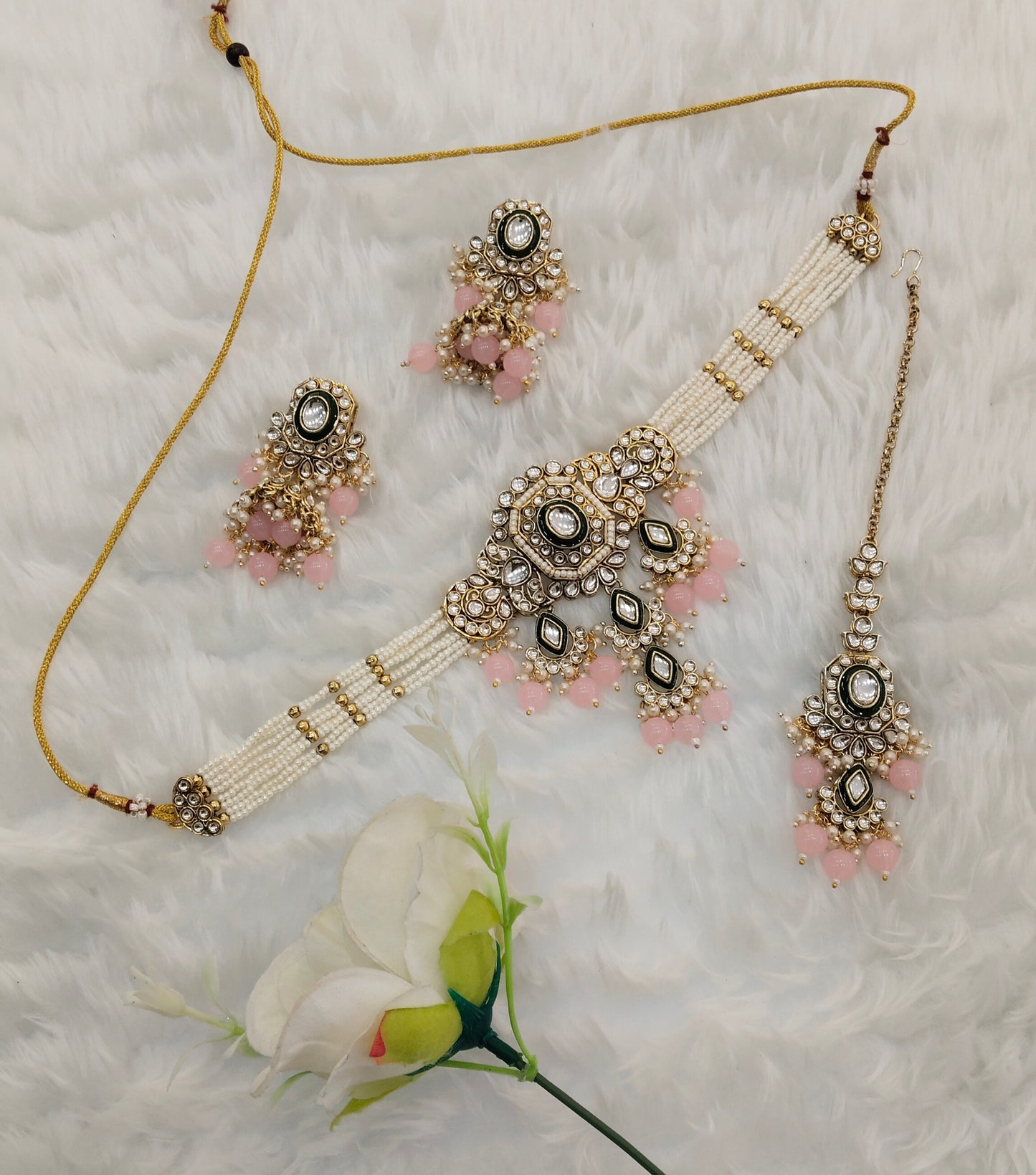Pink Kundan Choker Jewellery Doms Set