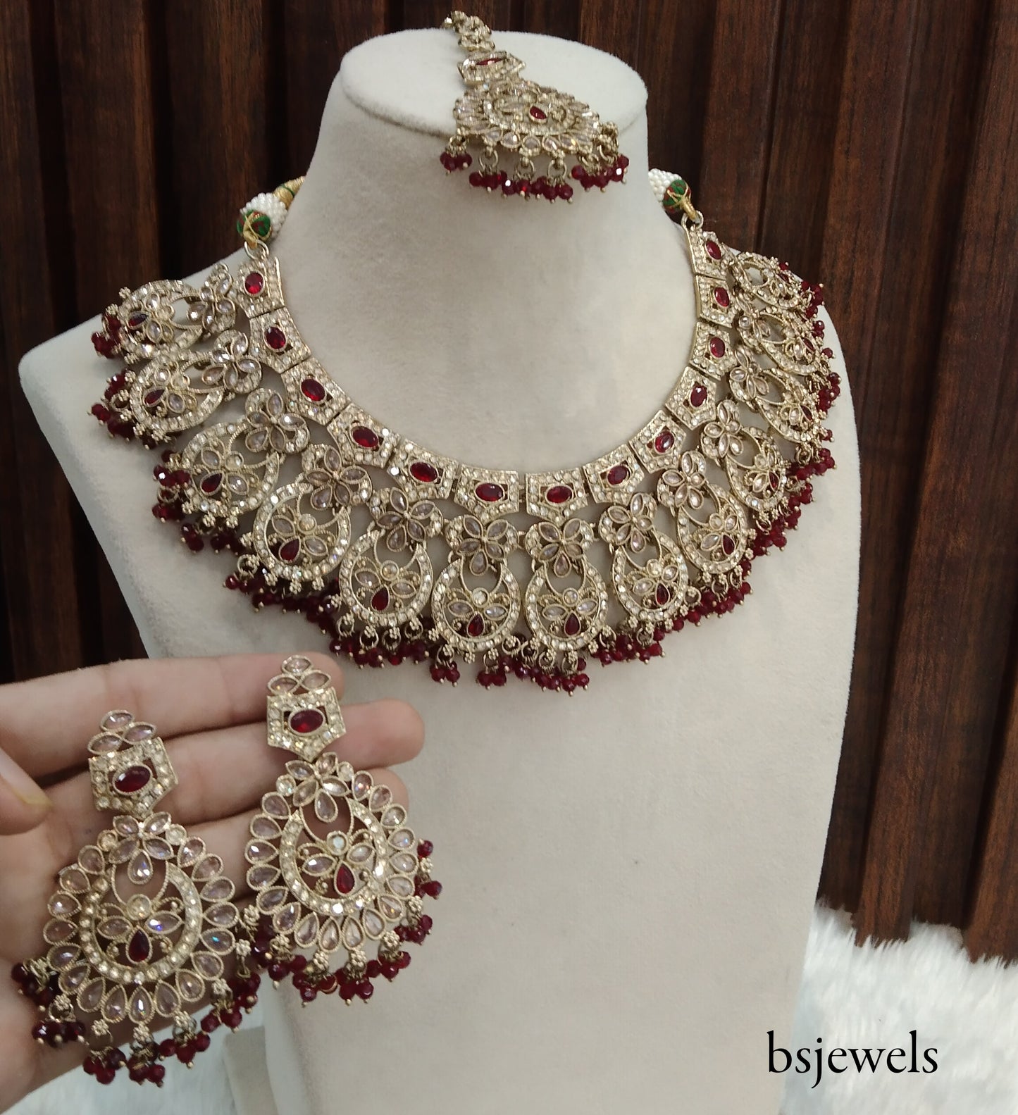 Antique Gold Maroon Necklace Jewellery Binder Bollywood Set
