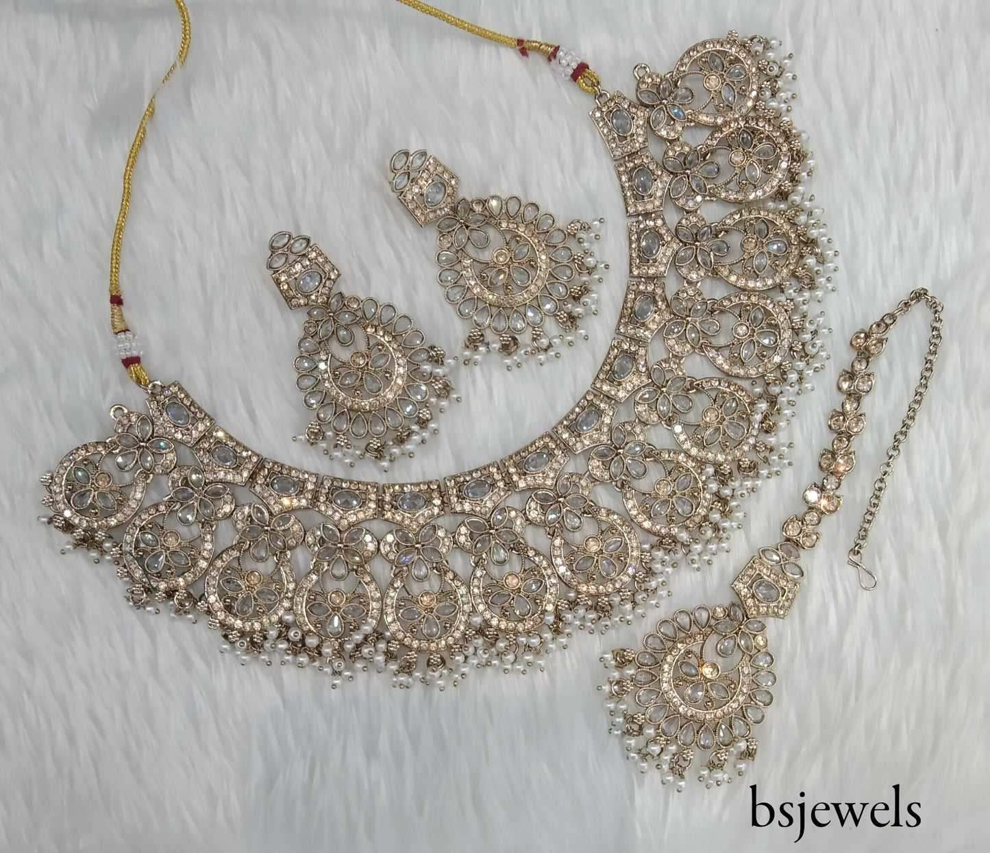 Antique Gold white Necklace Jewellery Binder Bollywood Set