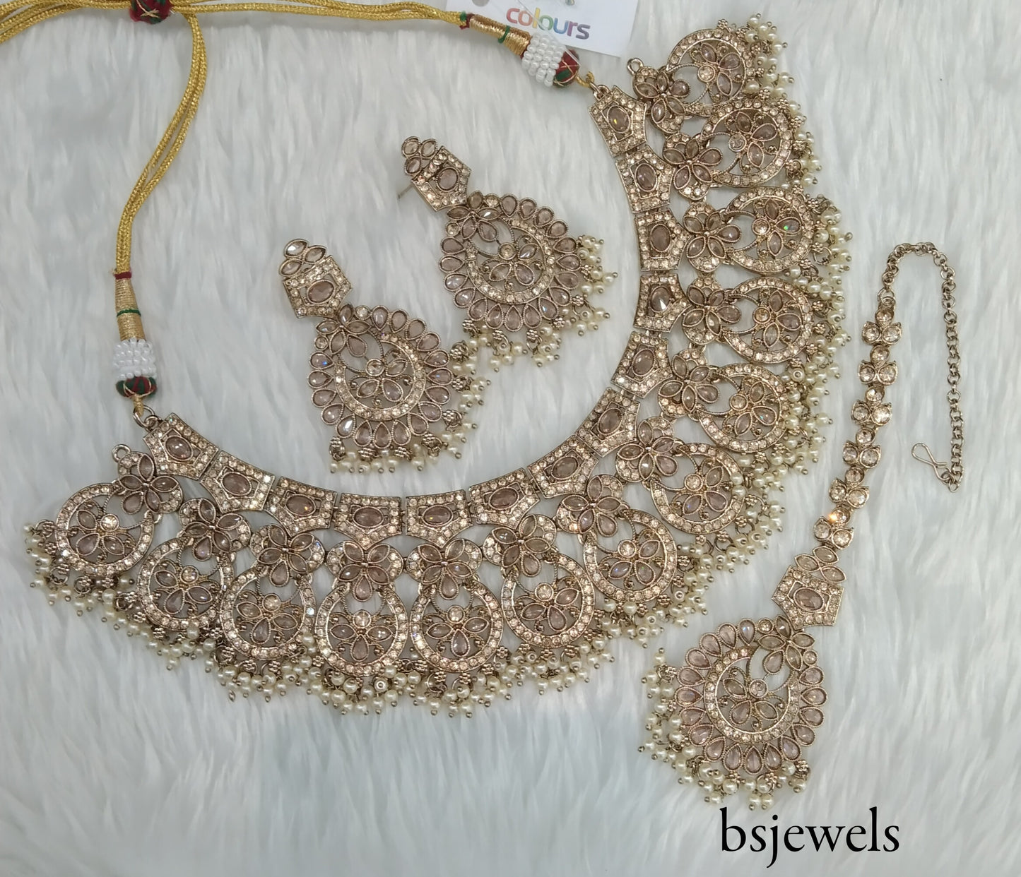 Antique Gold Necklace Jewellery Binder Bollywood Set