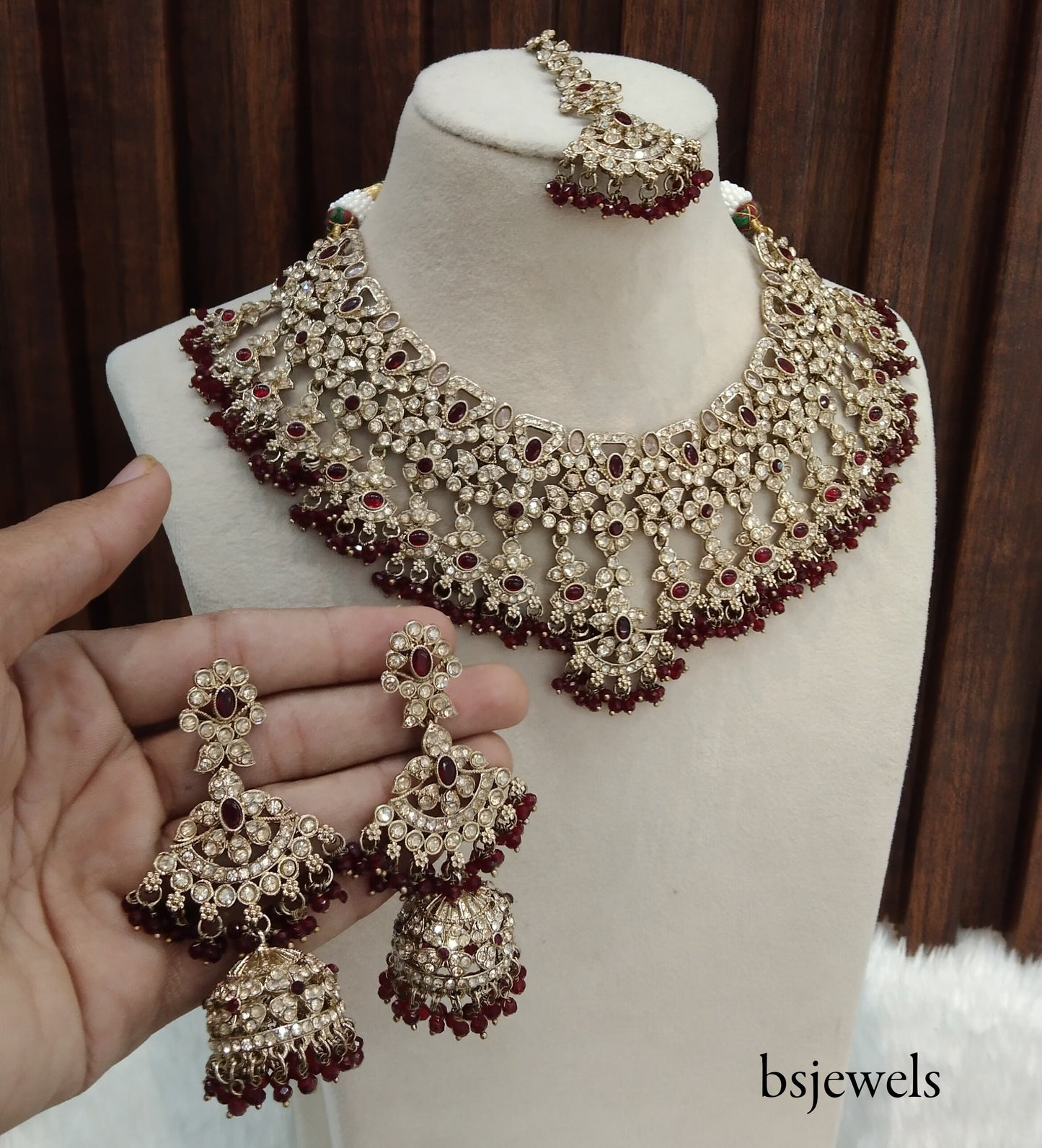 Antique Gold Maroon Necklace Jewellery Binder Bollywood Set