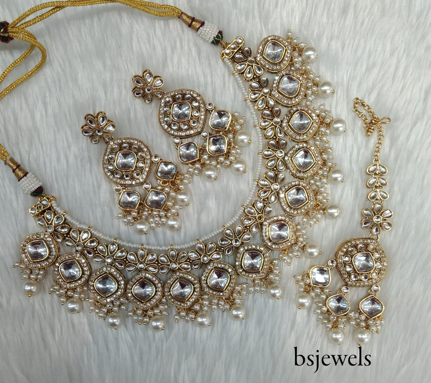 Gold white Kundan Necklace Jewellery Sukh Set