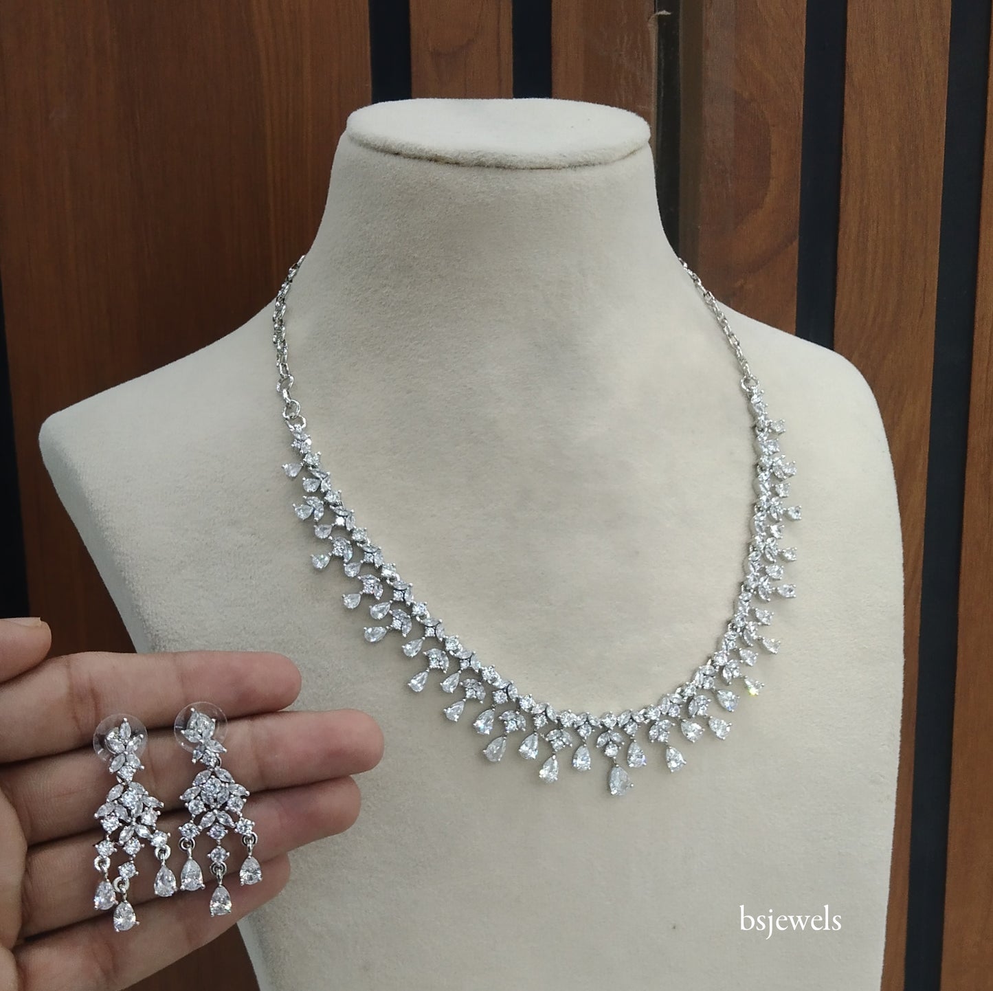Silver American Diamond Ad Anita Necklace Set