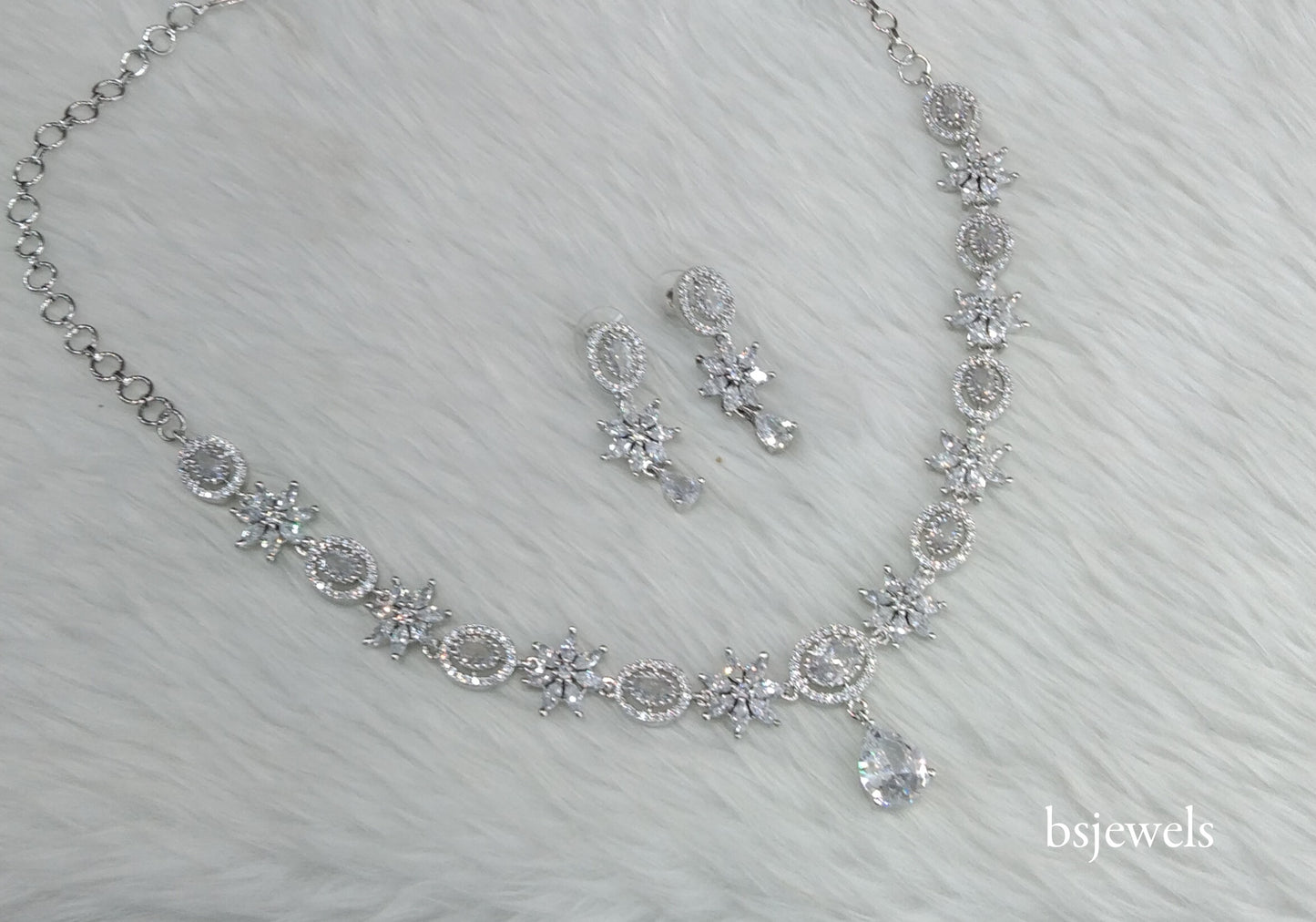 Silver American Diamond Ad Tania Necklace Set