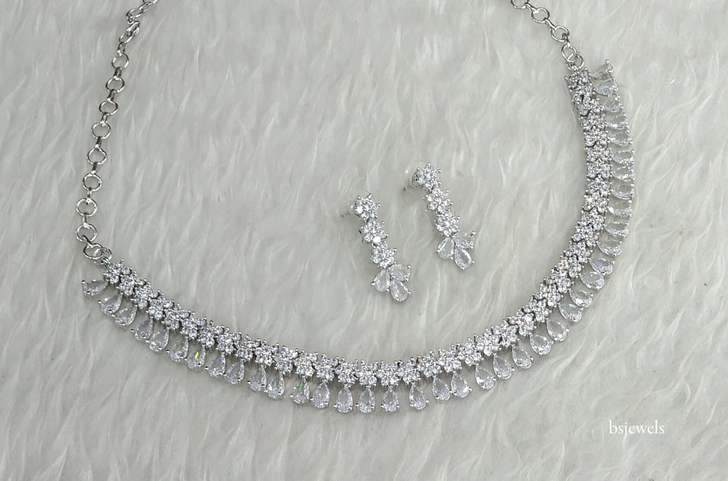 Silver American Diamond Ad Manat Necklace Set