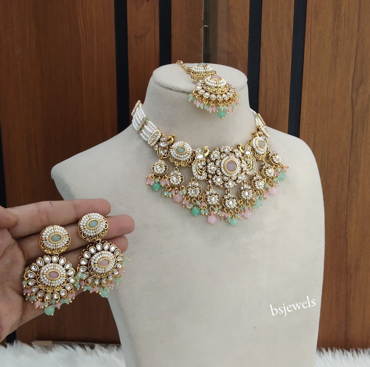 Gold Mint Pink Kundan Choker Jewellery Priyanka Sets