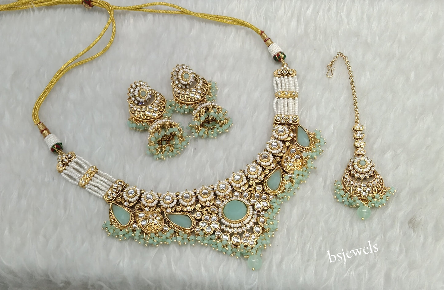 Gold Mint Kundan Niky Necklace sets