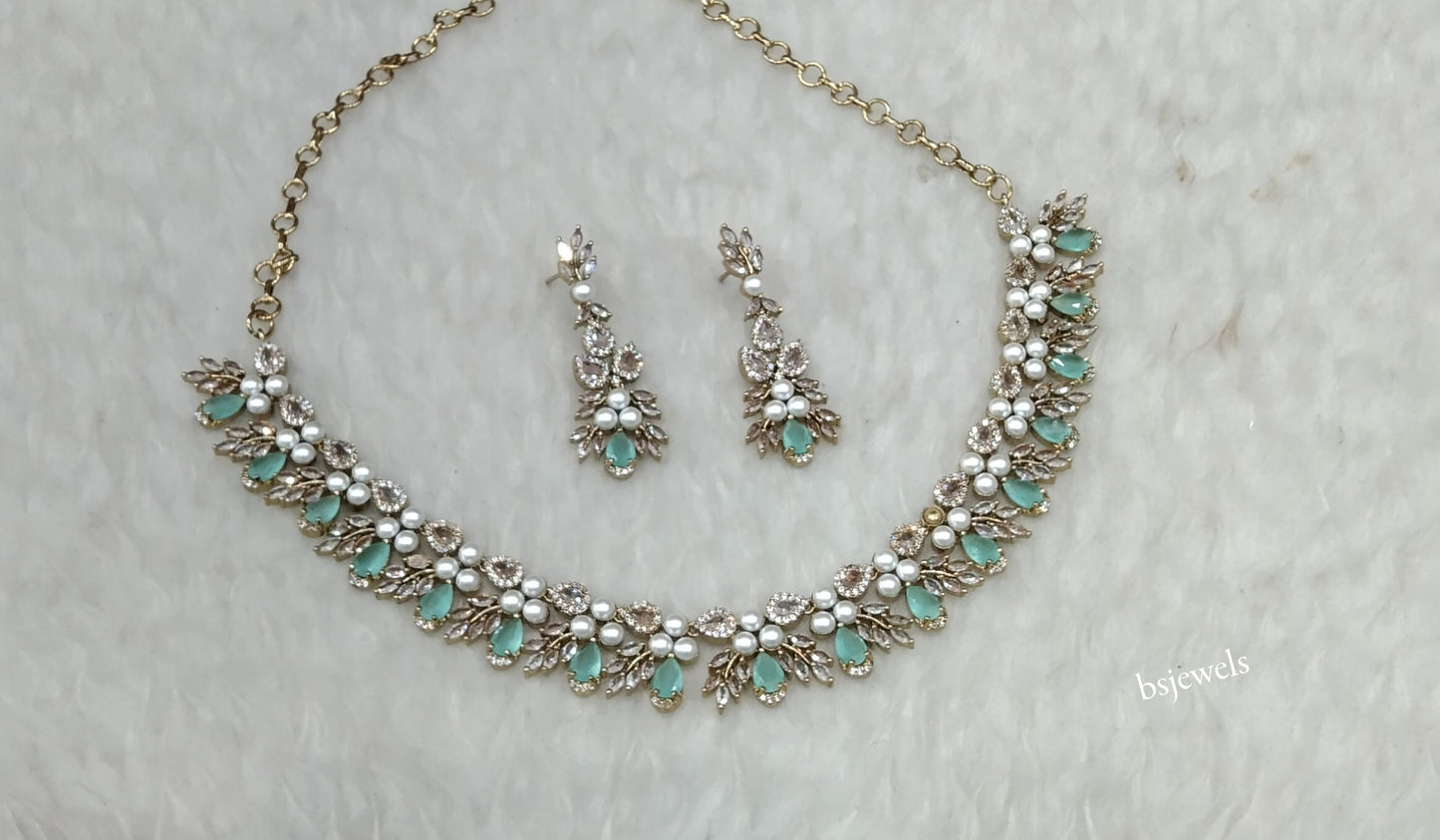 Antique Mint American Diamond Ad Riley Necklace Set