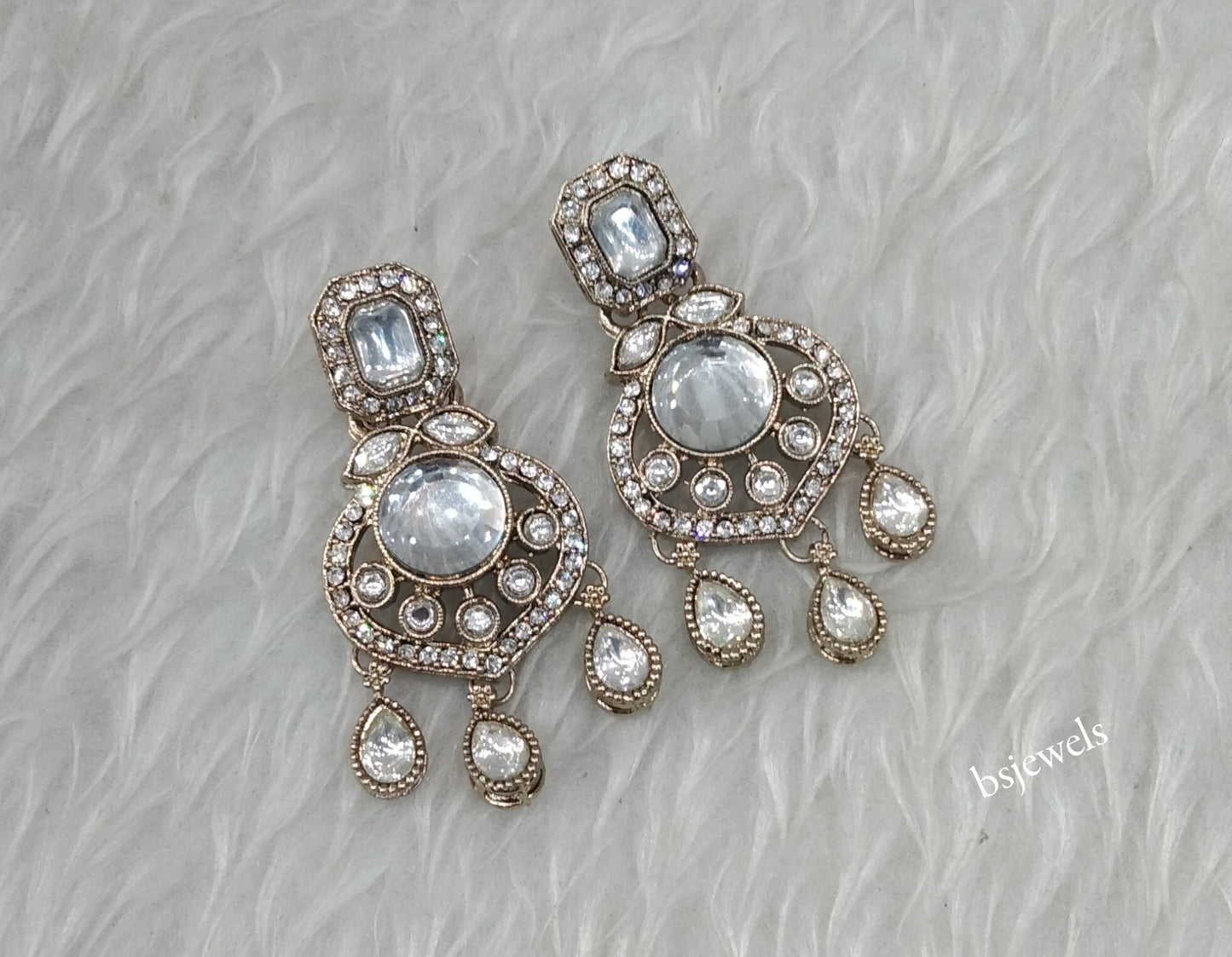 Antique Gold Bollywood Dora Earrings