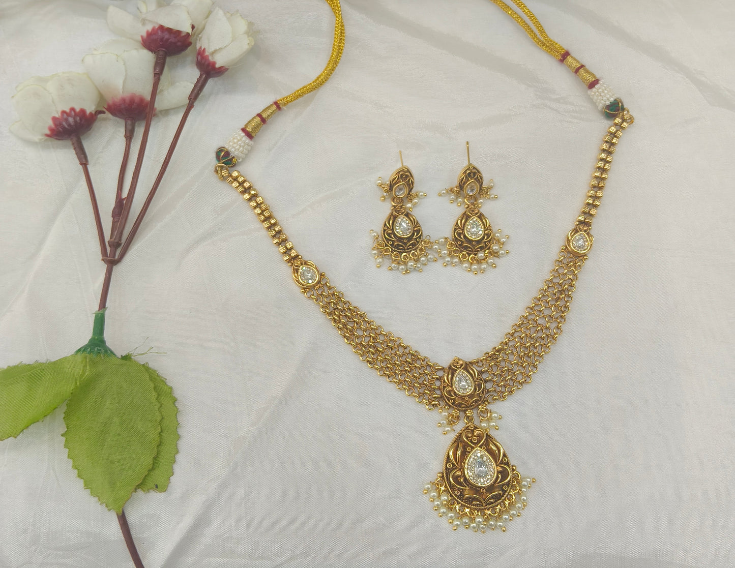 Gold Polki Necklace Jewellery Amiri Sets