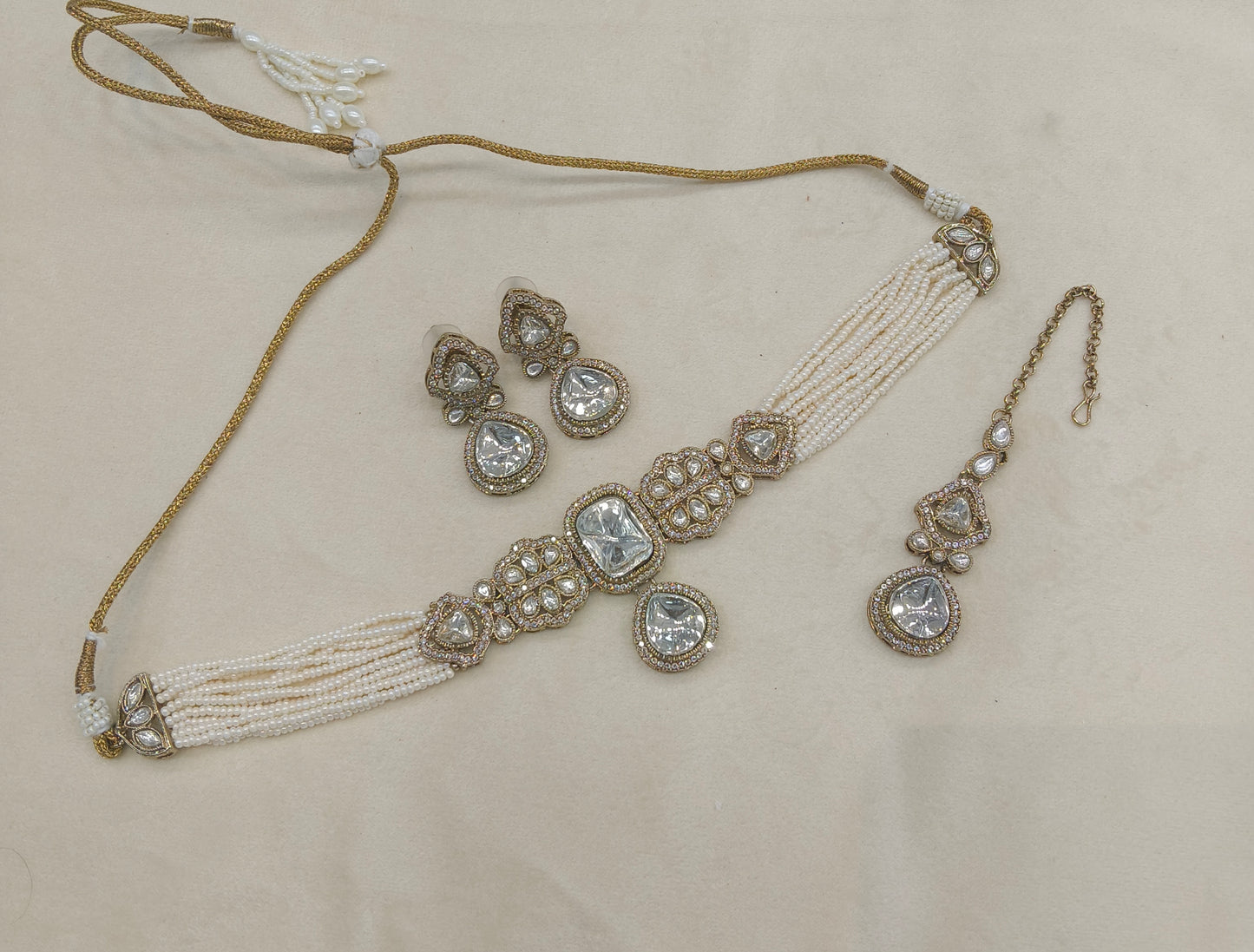 Antique Moissanite Kundan Choker Jewellery Letin Set