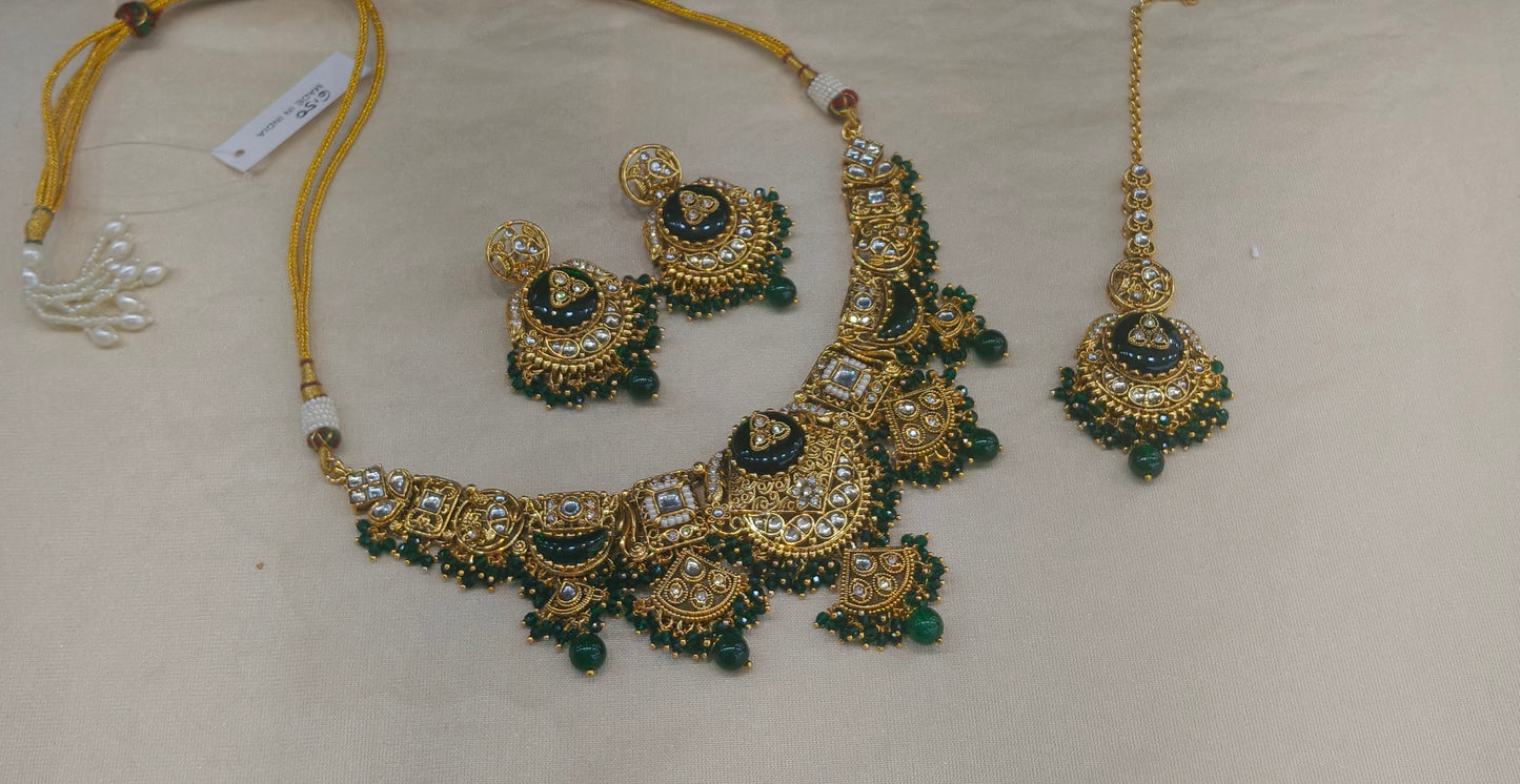 Gold Green Kundan Necklace Sugam sets