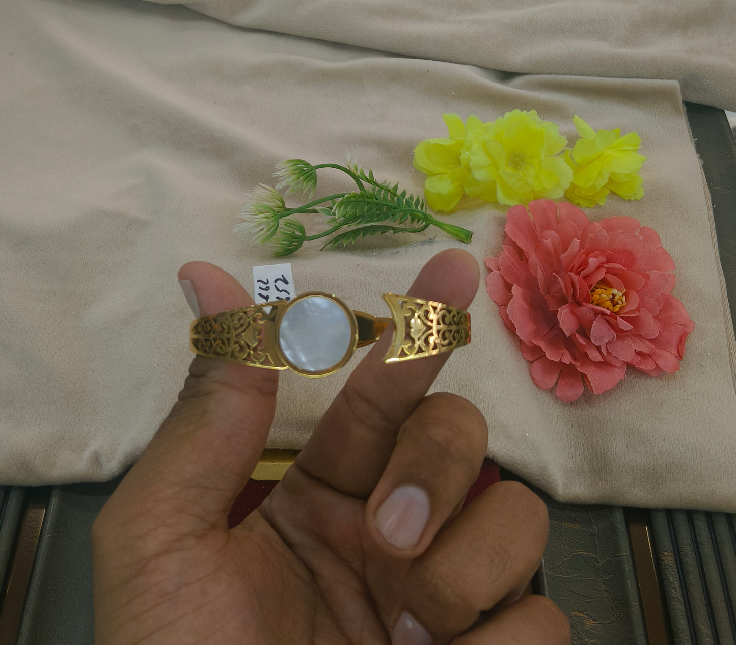 Suhani Anti-Tarnish Stainless Steel Bracelet(Openable)