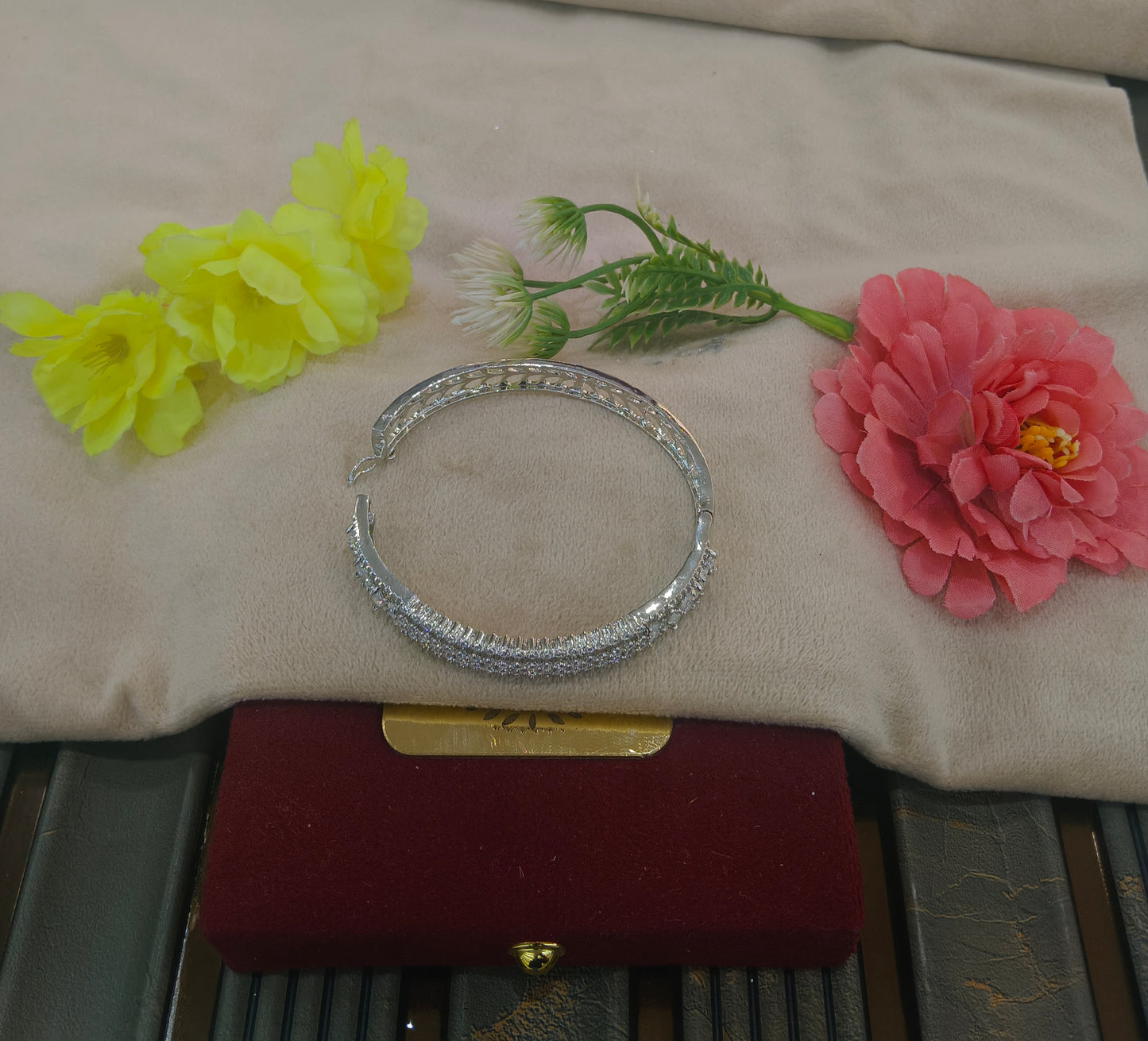 Banita Silver American Diamond Bracelets (Openable)