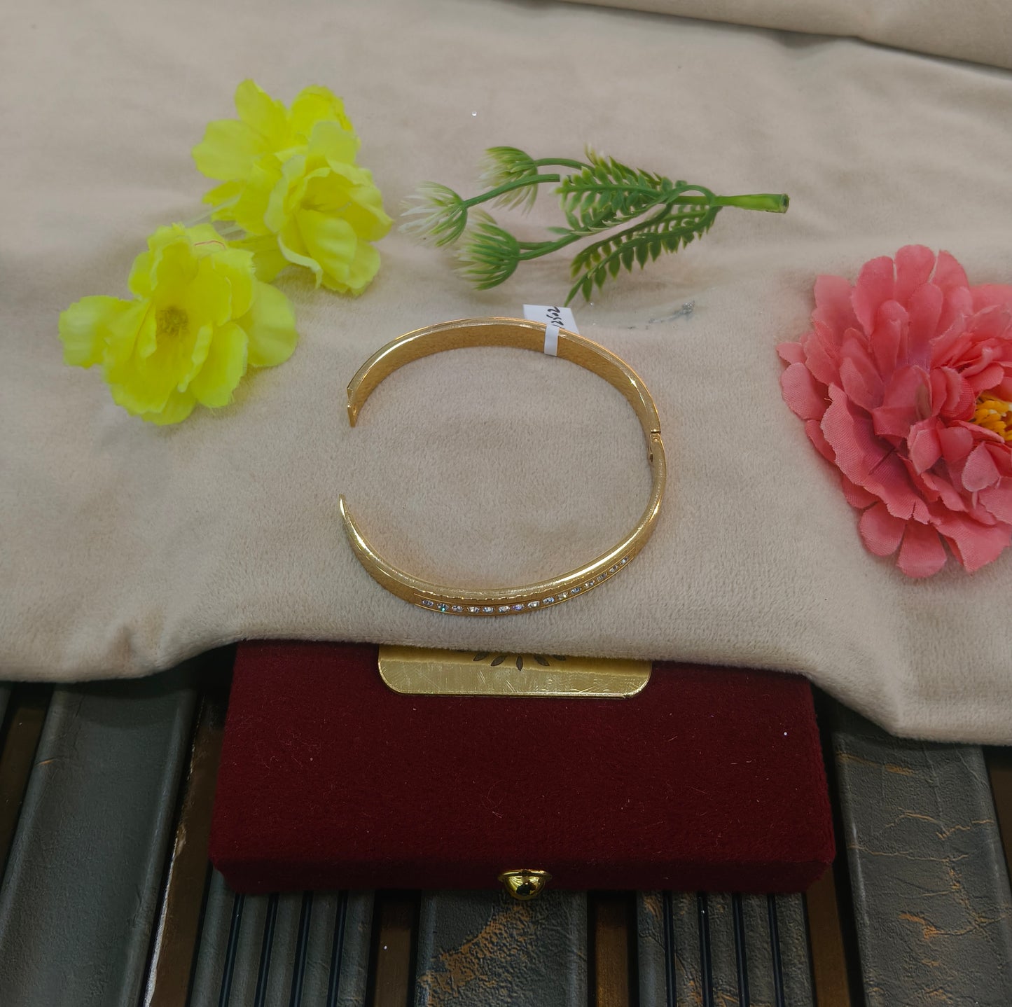 Rimpi Anti-Tarnish Stainless Steel Bracelet(Openable)