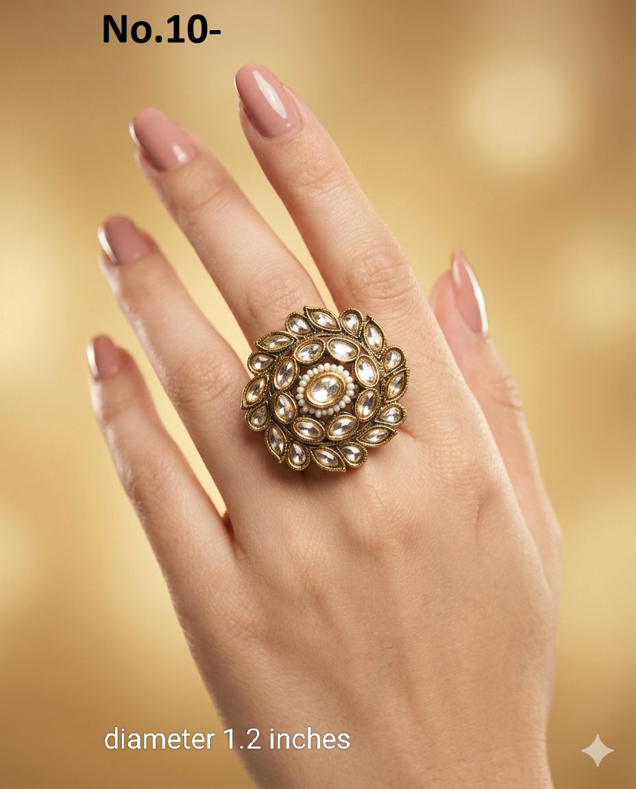 Gold Cocktail Still Finger Rings